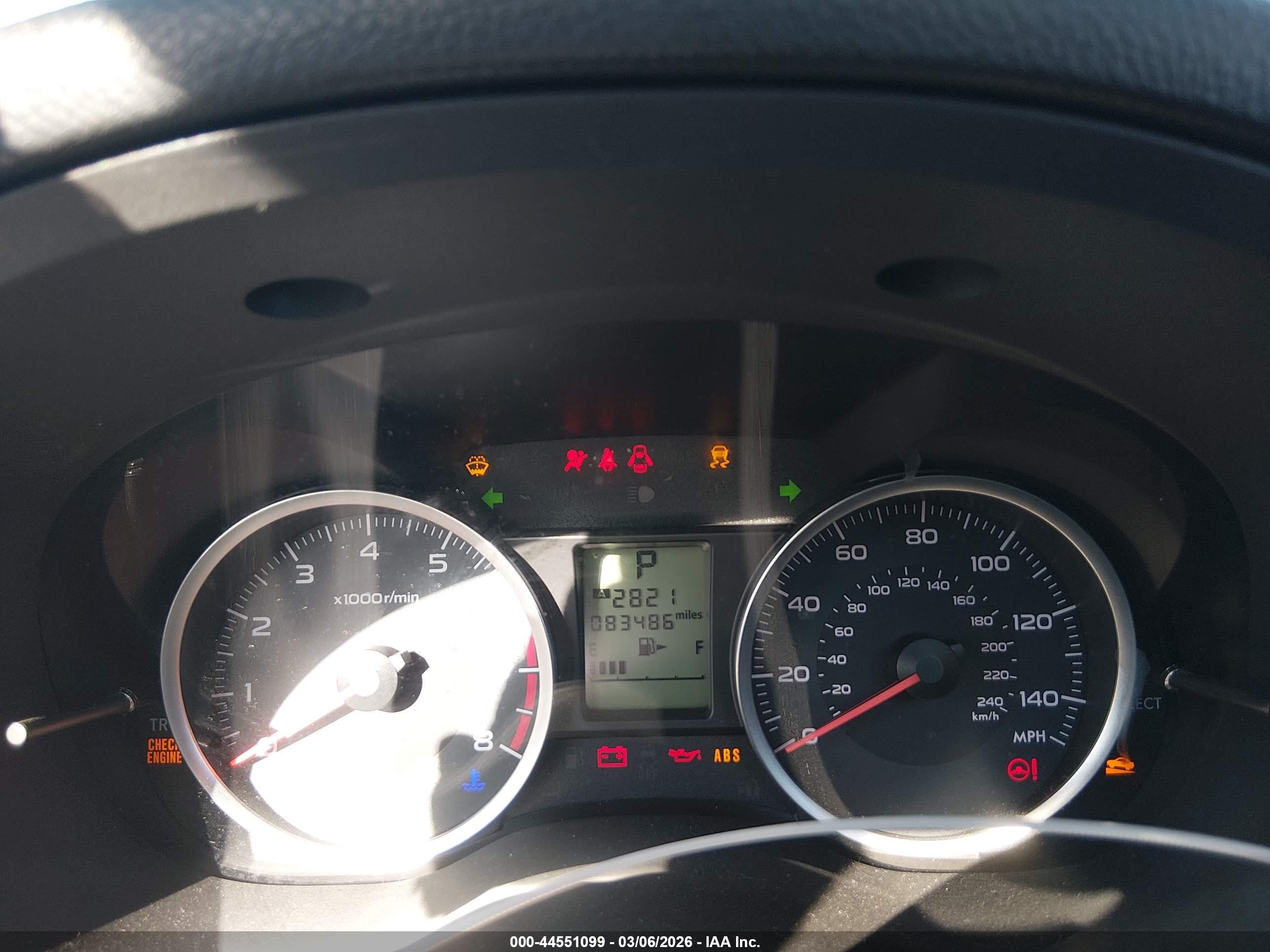 SUBARU FORESTER image 7