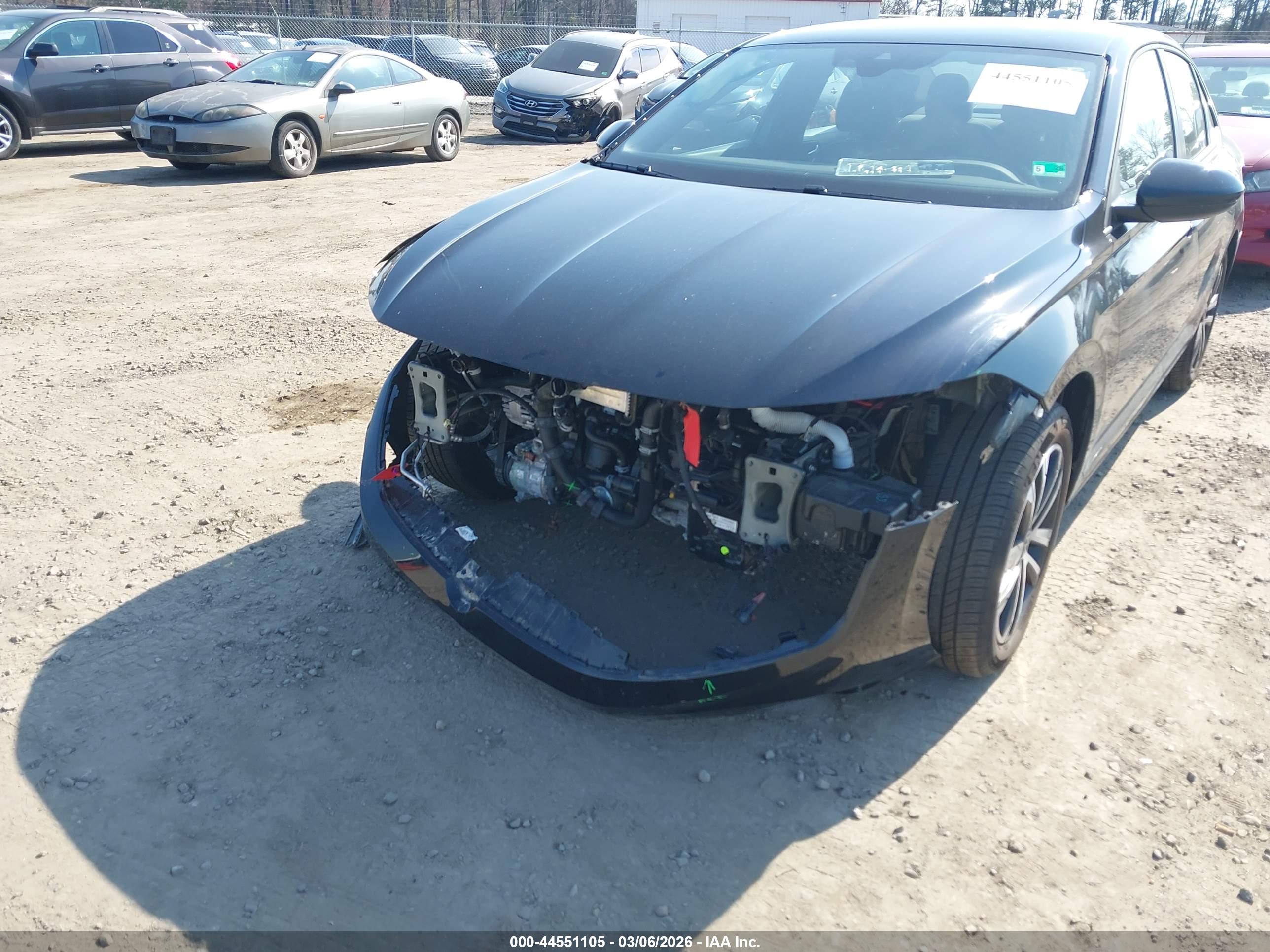 VOLKSWAGEN JETTA image 6