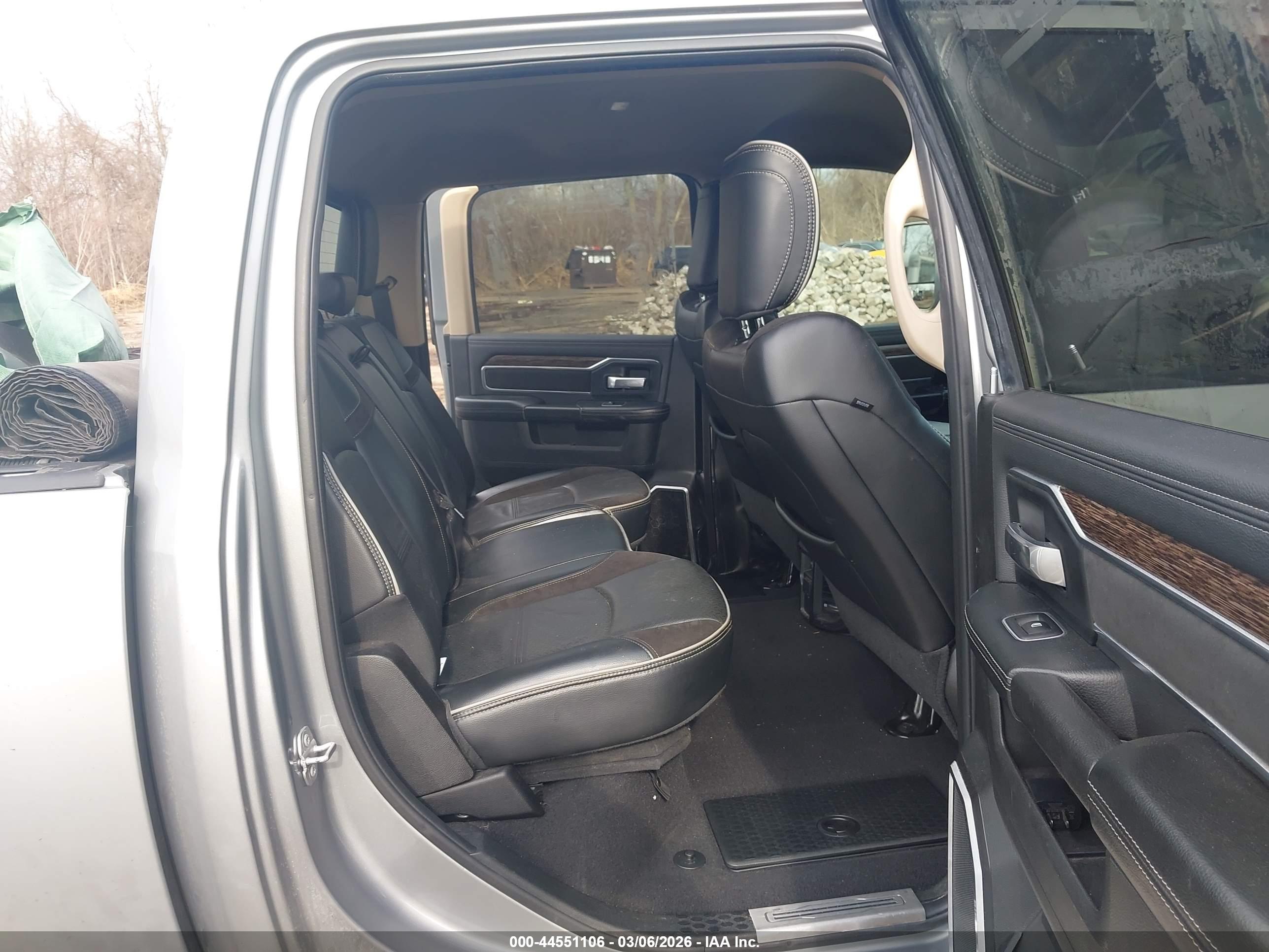 RAM 3500 image 8