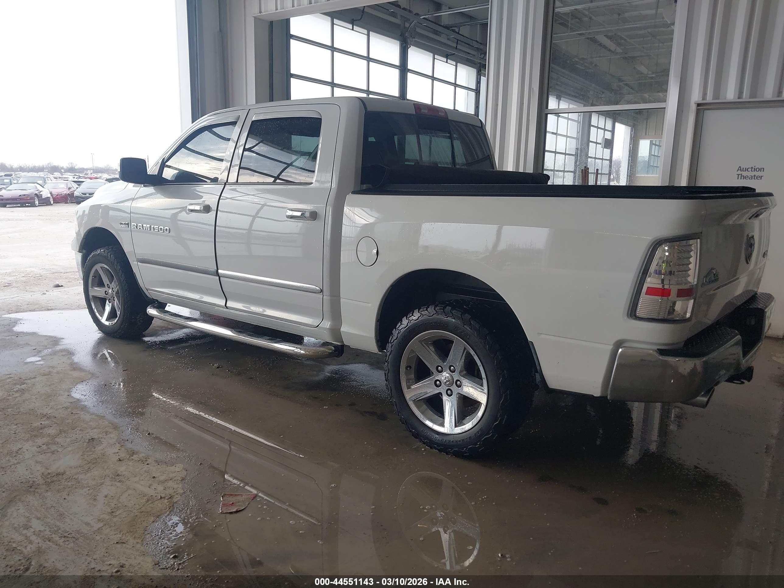 RAM 1500 image 3