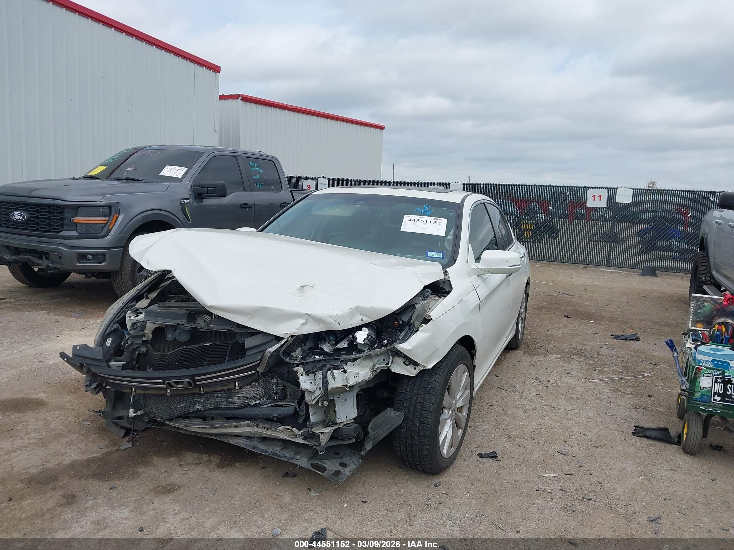 HONDA ACCORD image 2