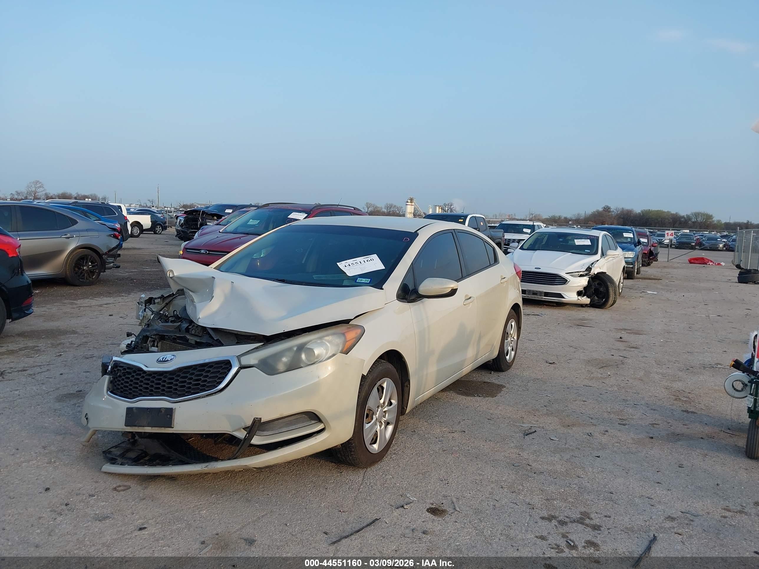 KIA FORTE image 2