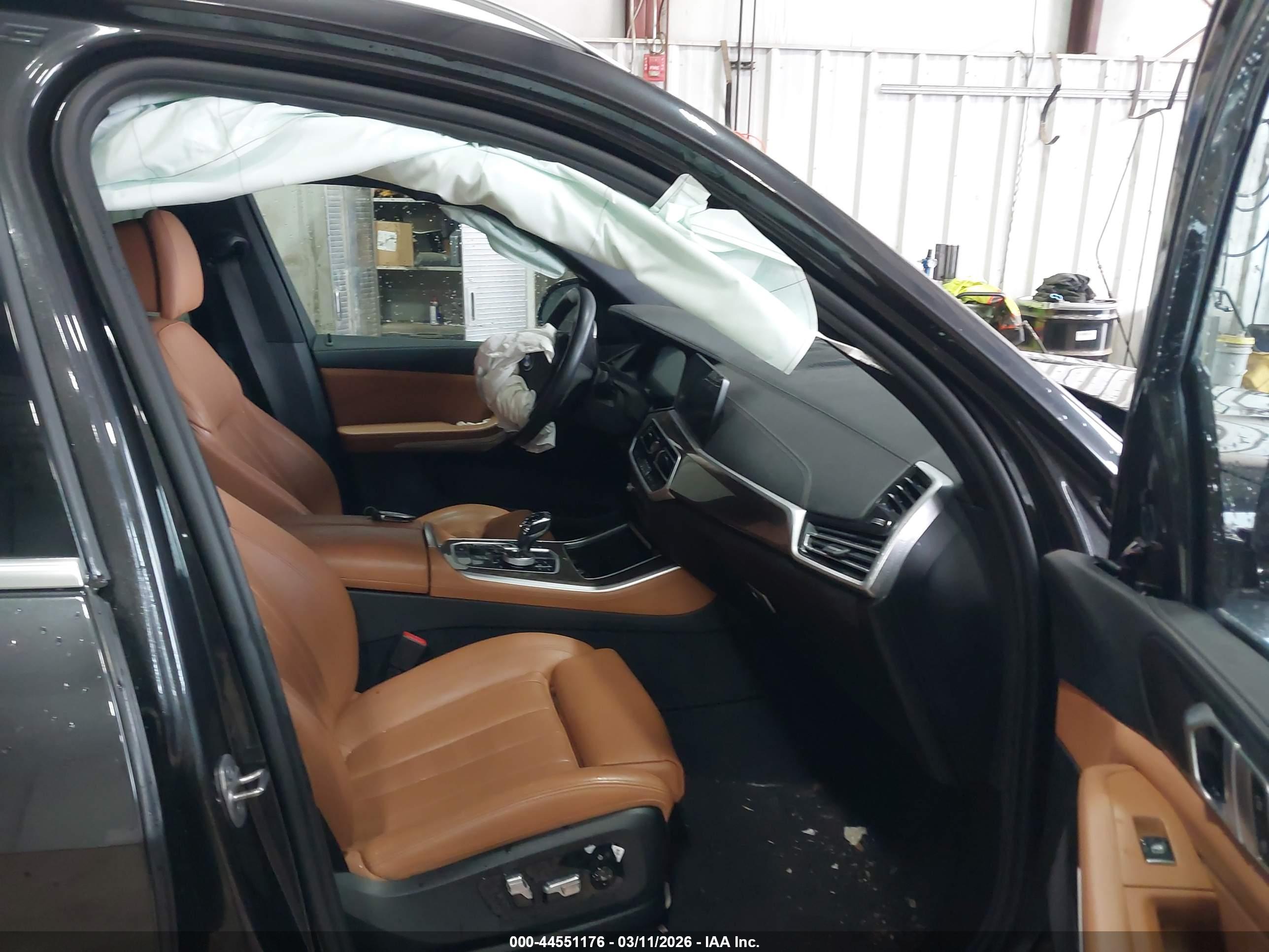 BMW X5 image 5