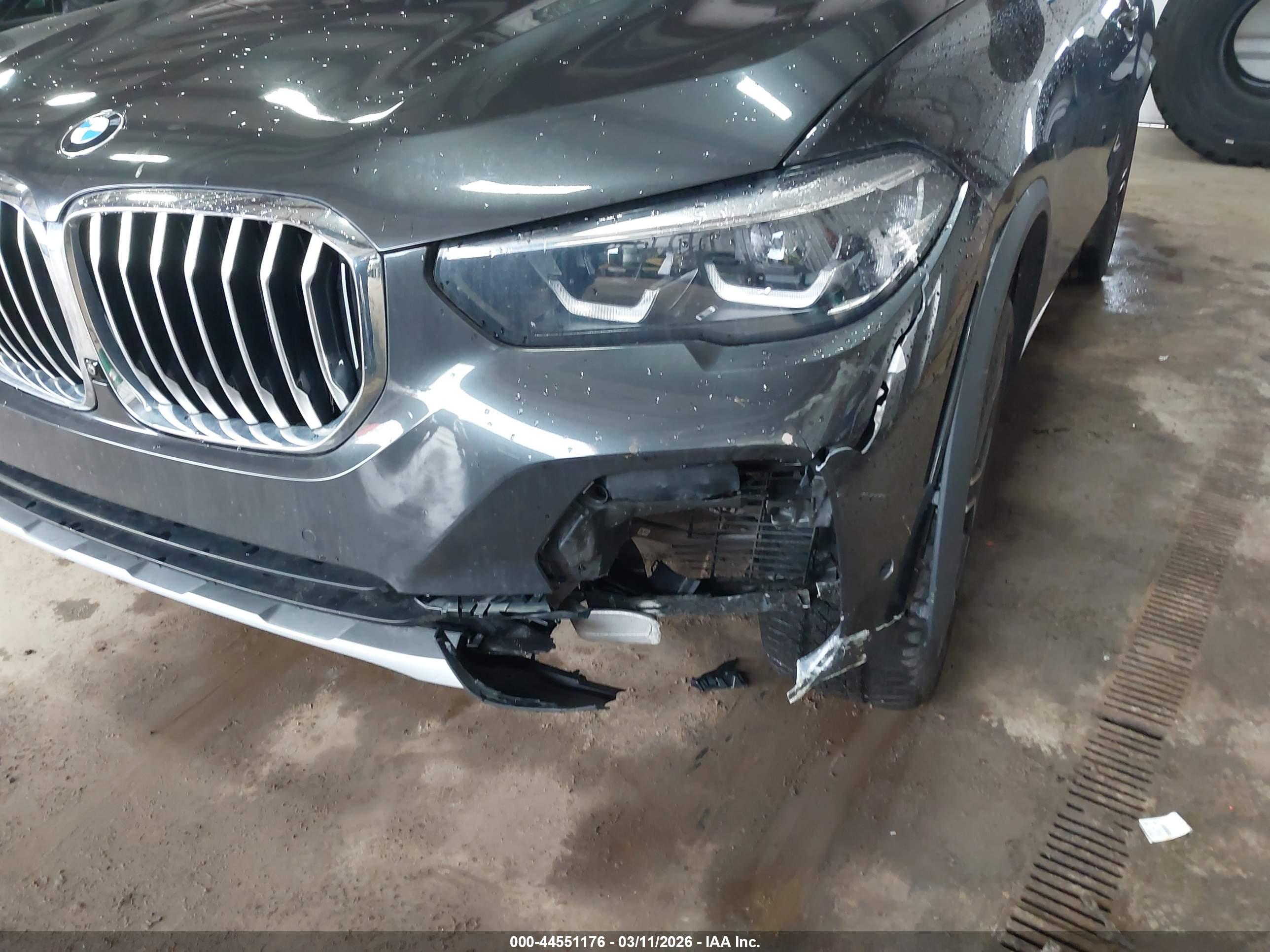 BMW X5 image 6