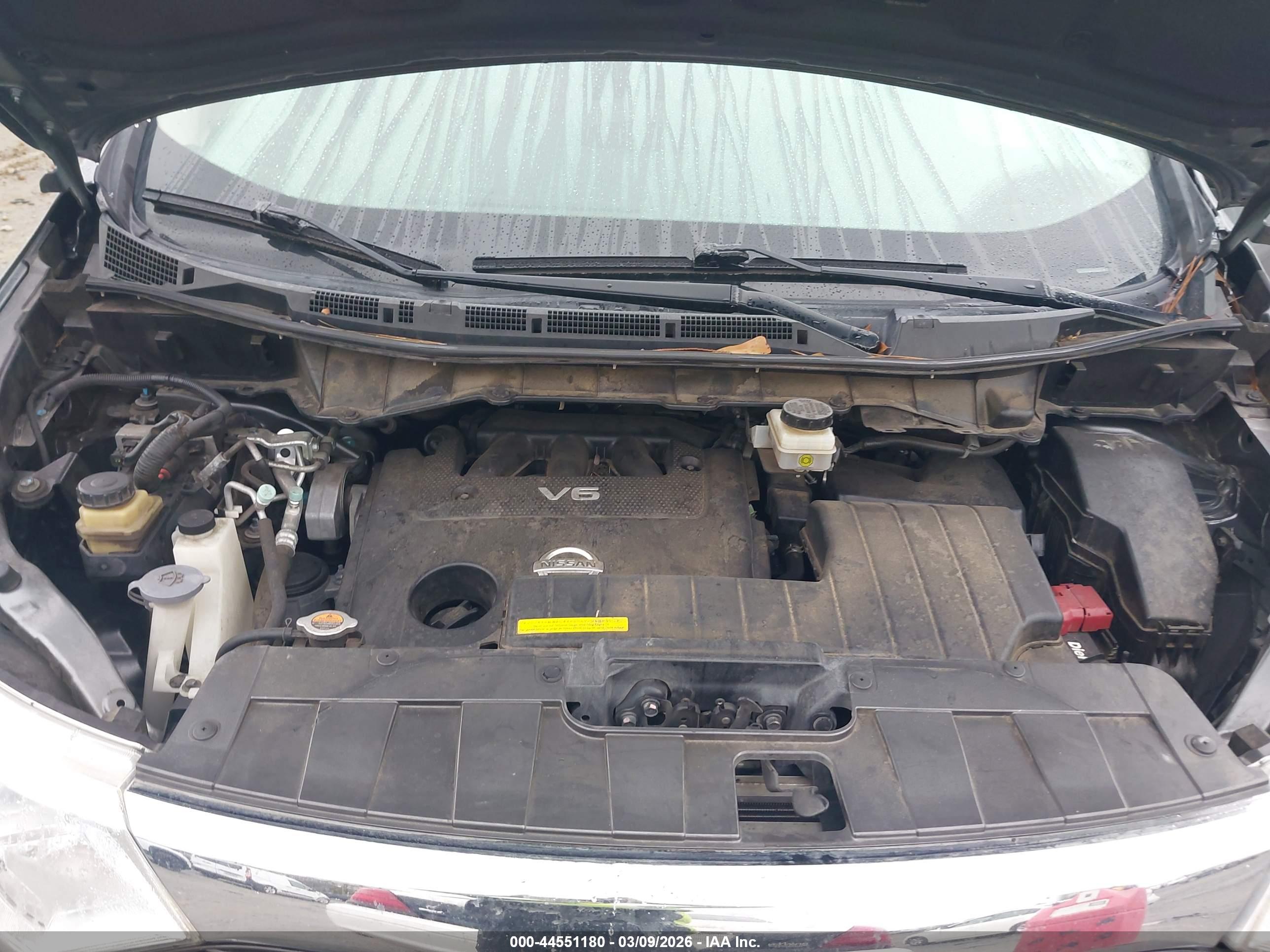 NISSAN QUEST image 10