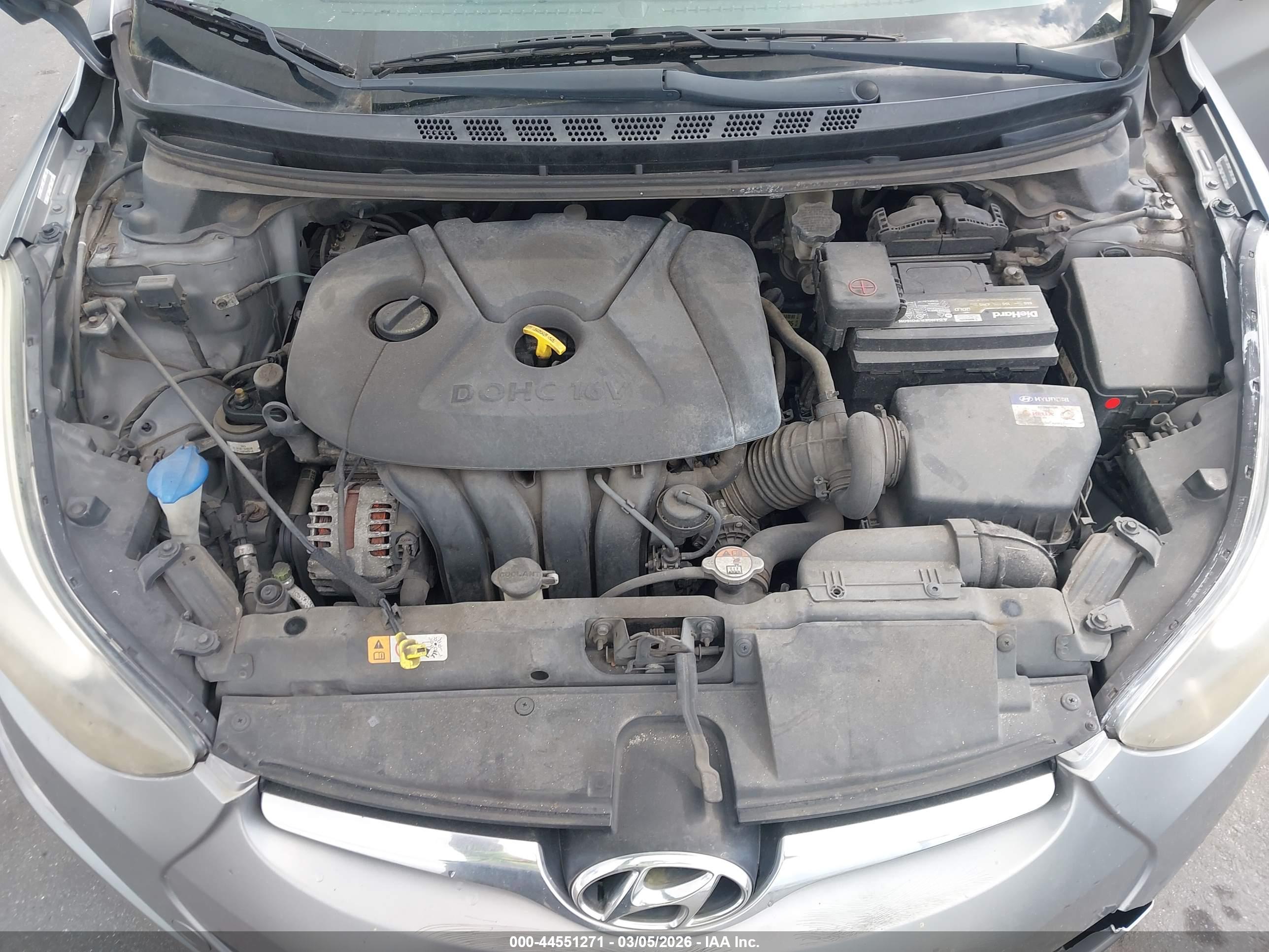 HYUNDAI ELANTRA image 10