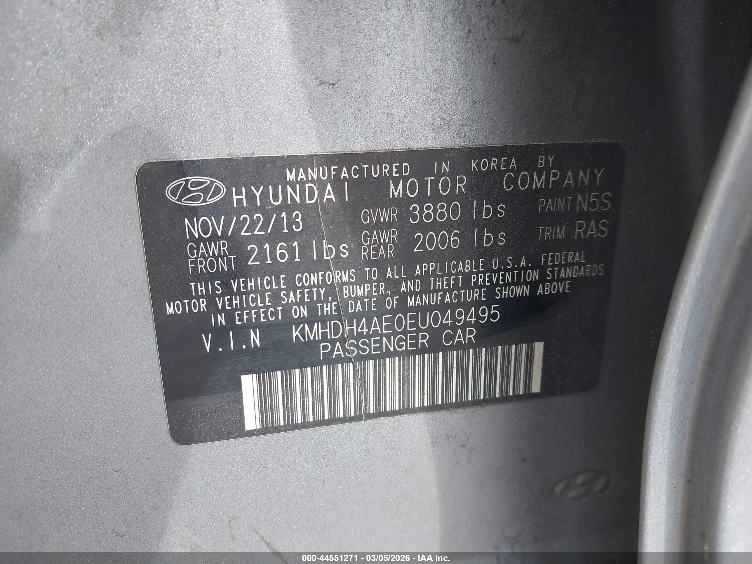 HYUNDAI ELANTRA image 9