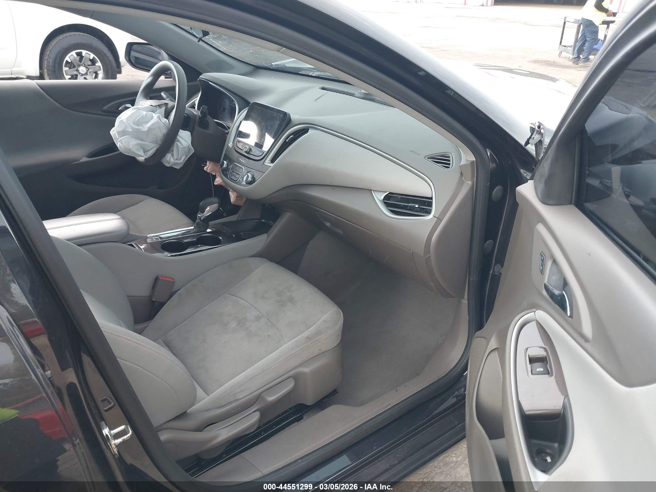 CHEVROLET MALIBU image 5