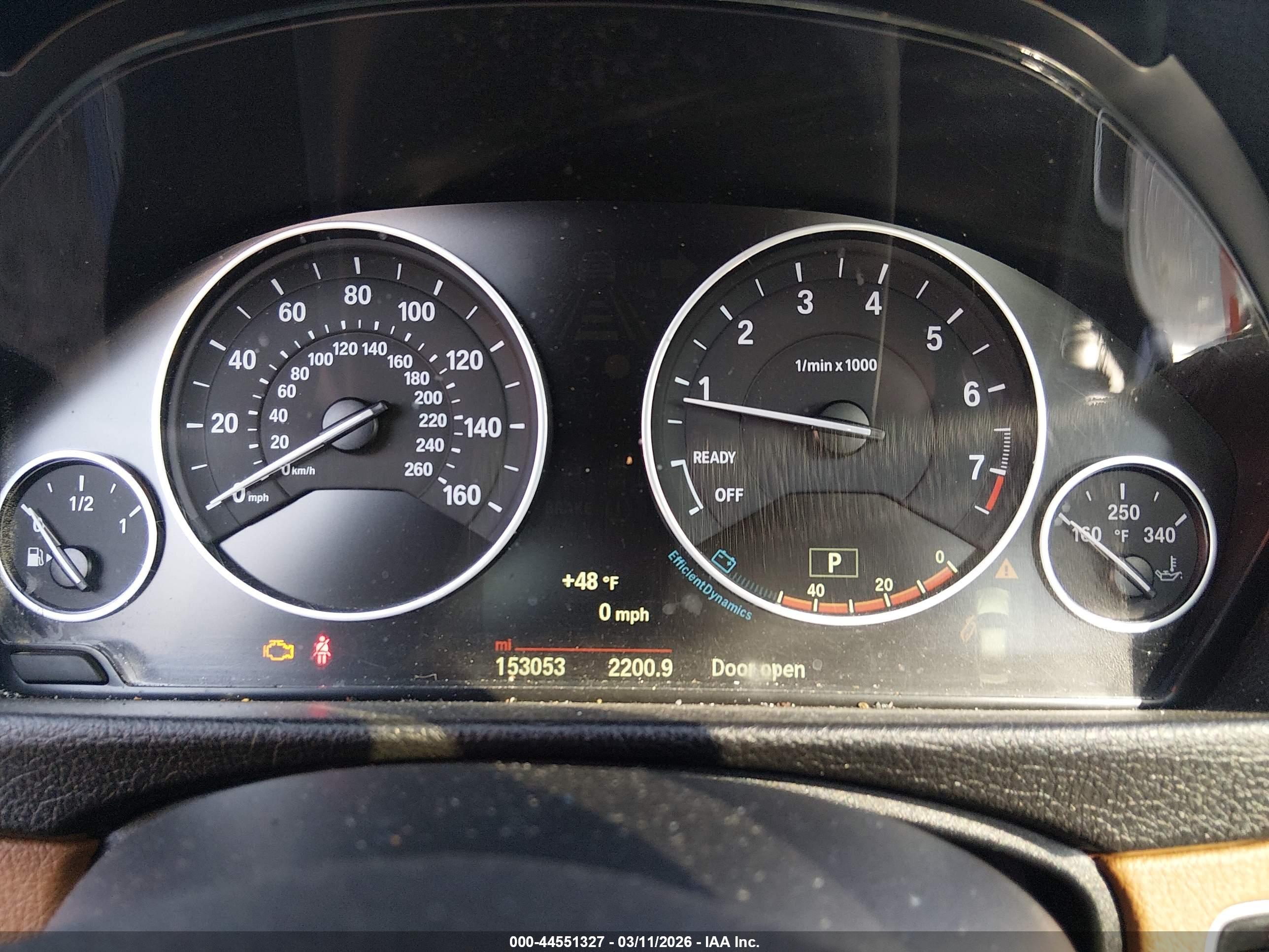 BMW 335I image 7