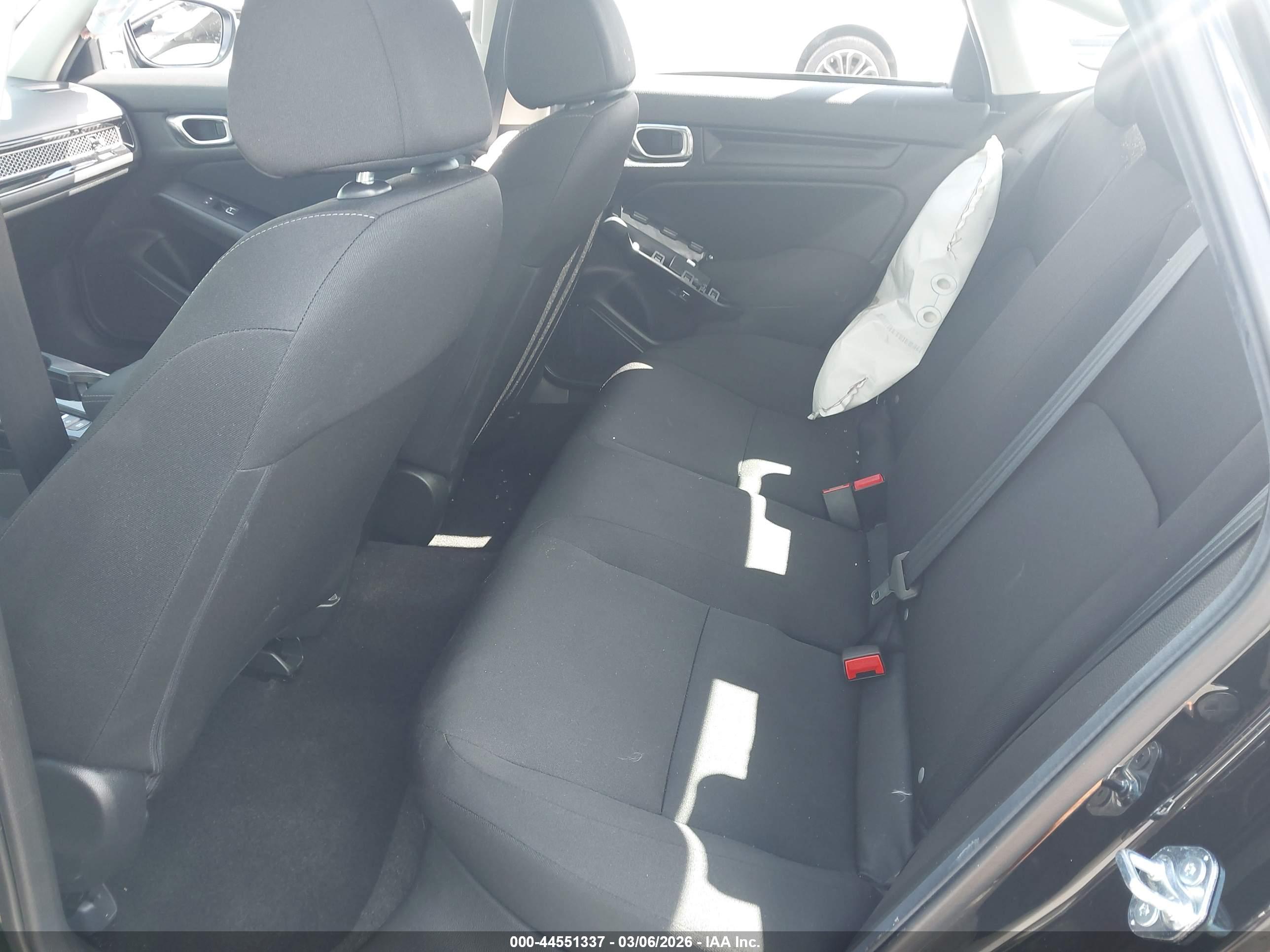 HONDA CIVIC image 8