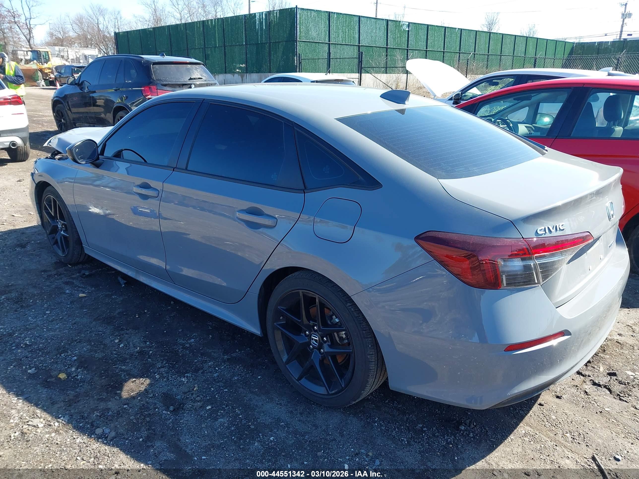 HONDA CIVIC image 3