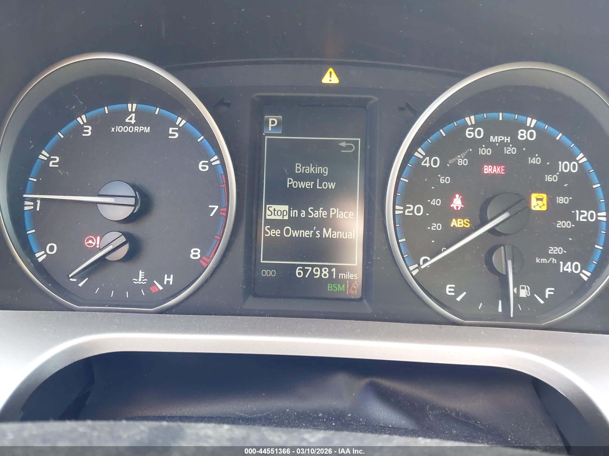 TOYOTA RAV4 image 7