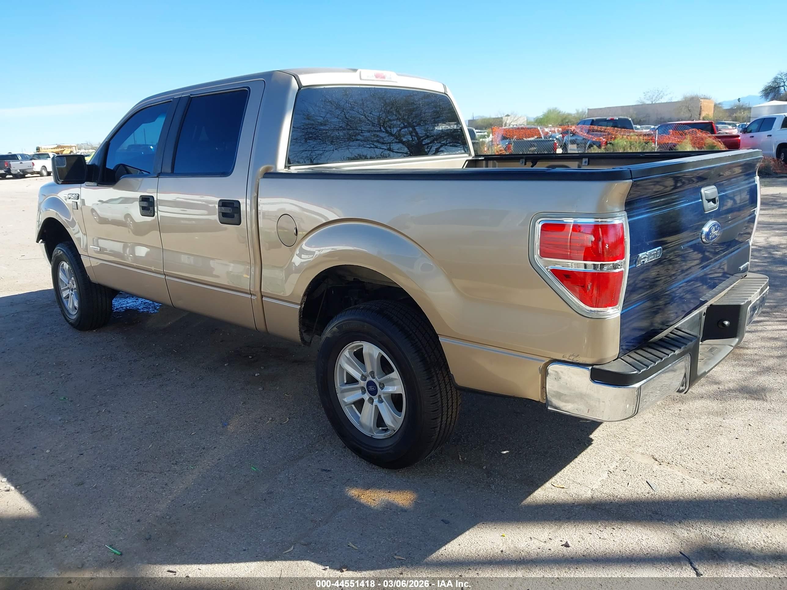 FORD F-150 image 3