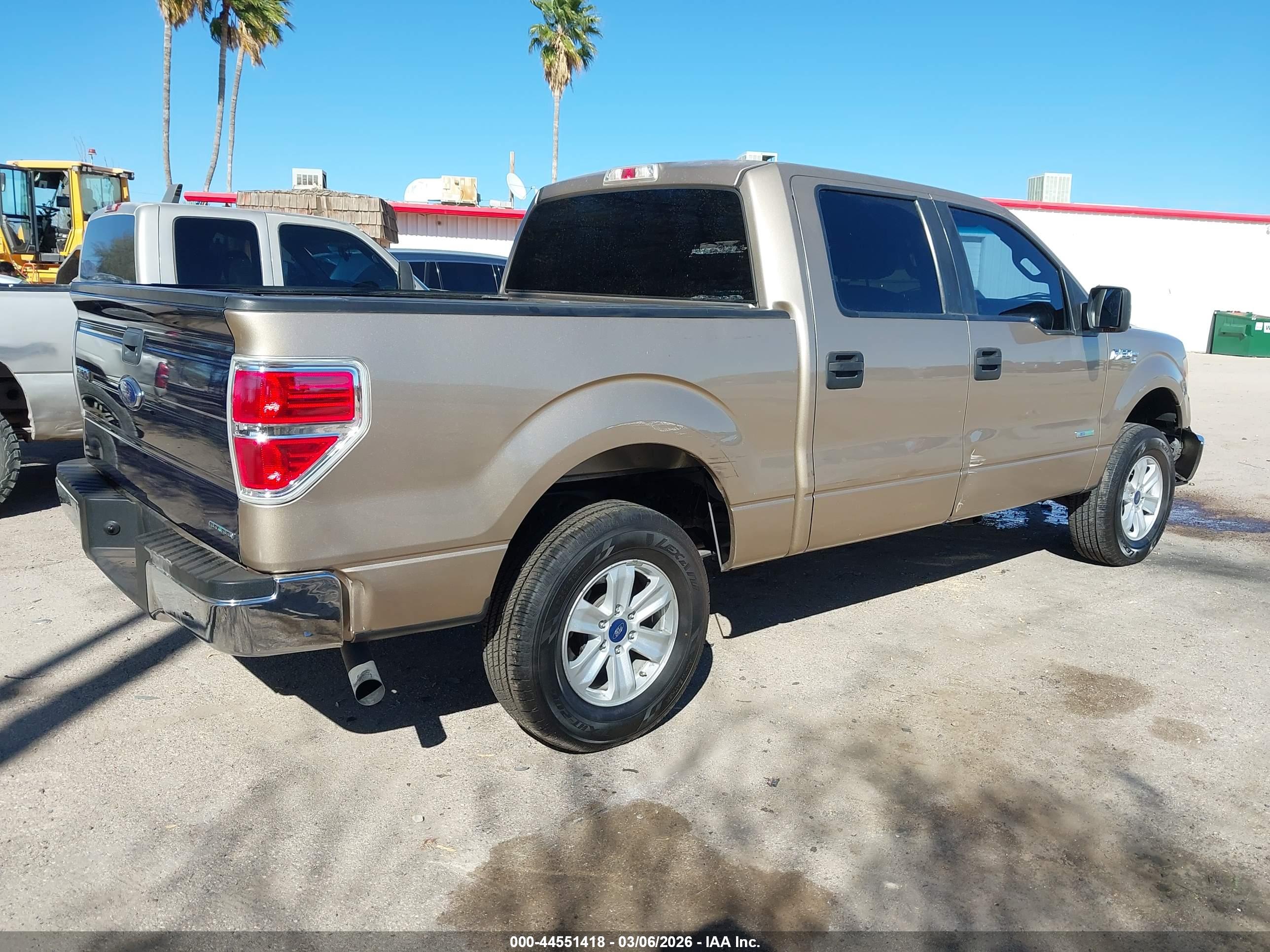 FORD F-150 image 4