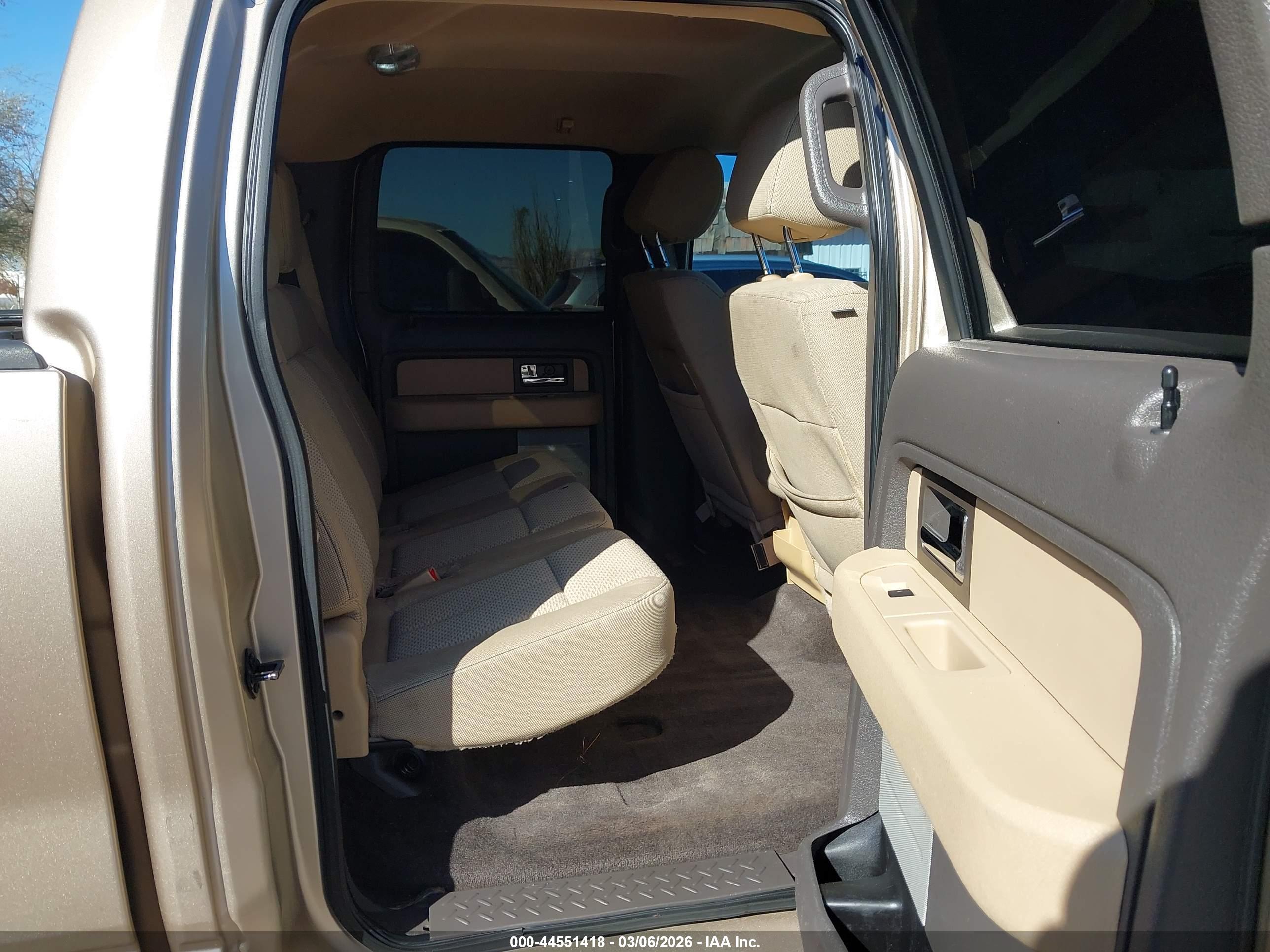 FORD F-150 image 8