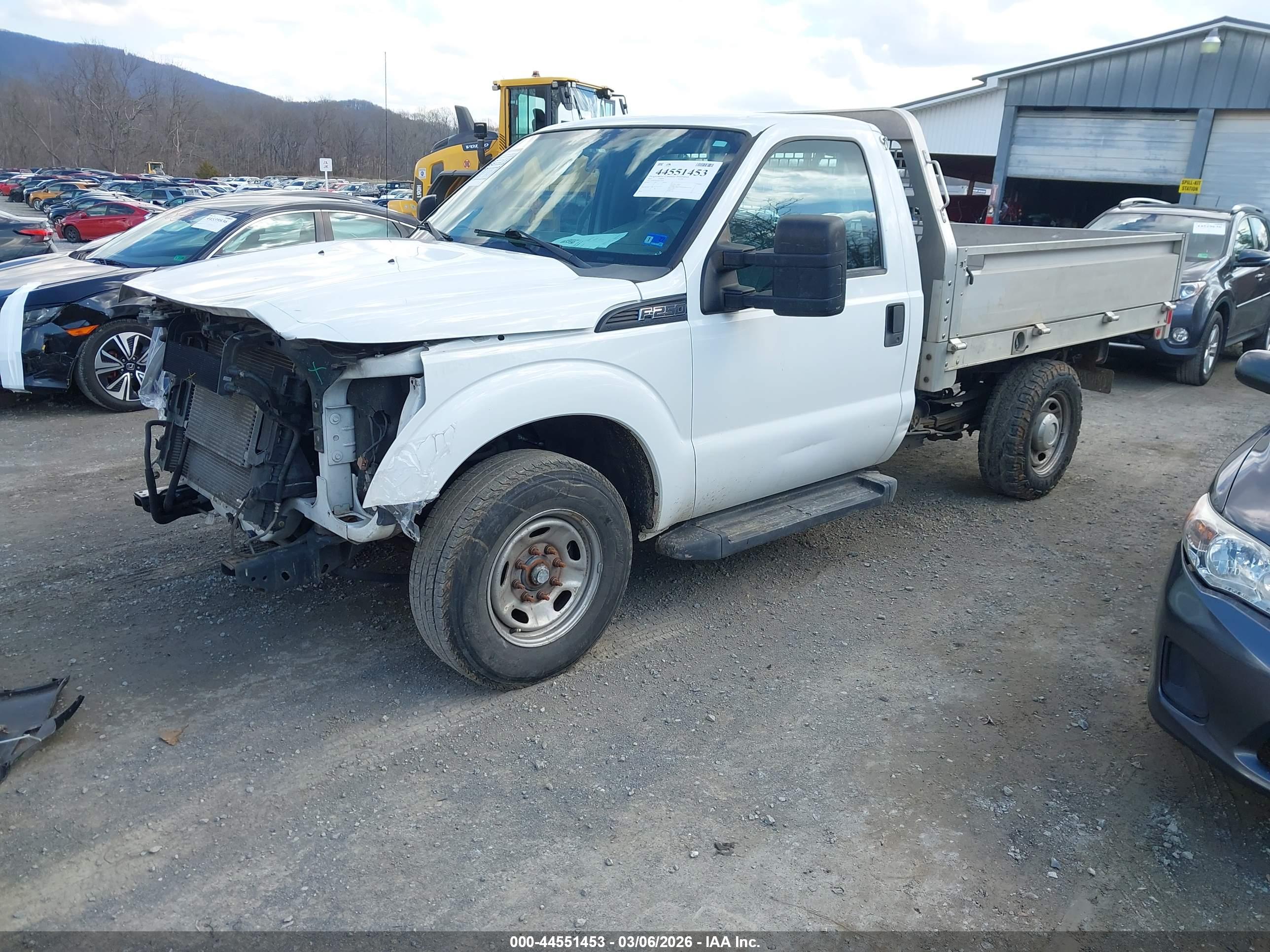 FORD F-250 image 2