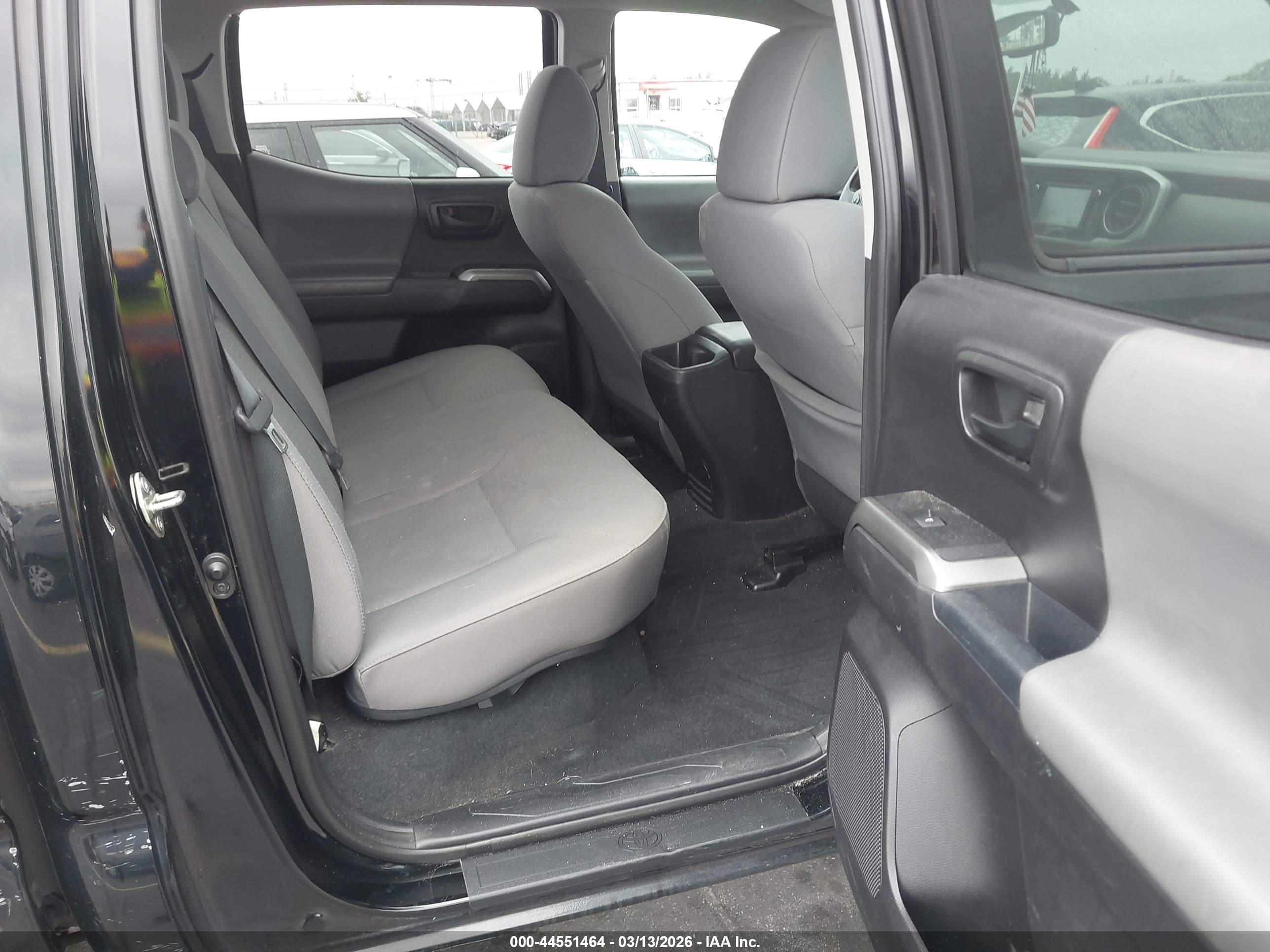 TOYOTA TACOMA image 8