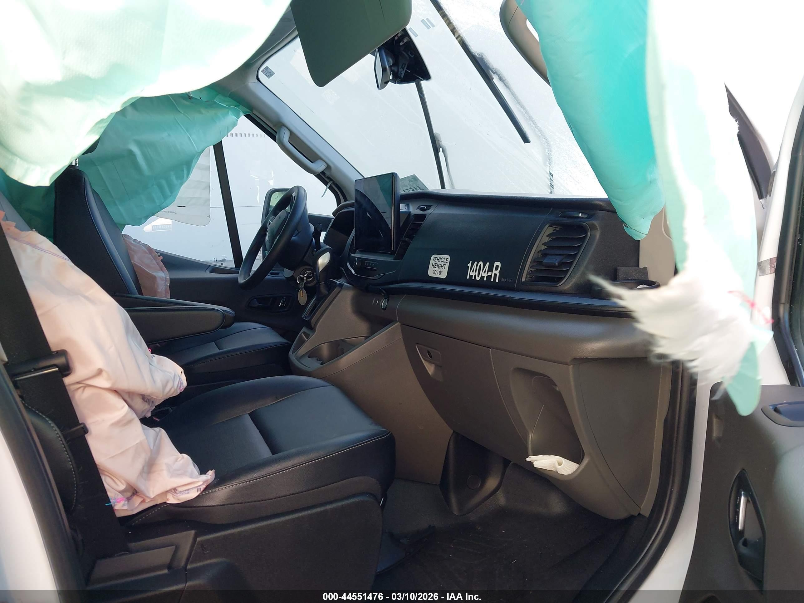 FORD TRANSIT-350 image 5