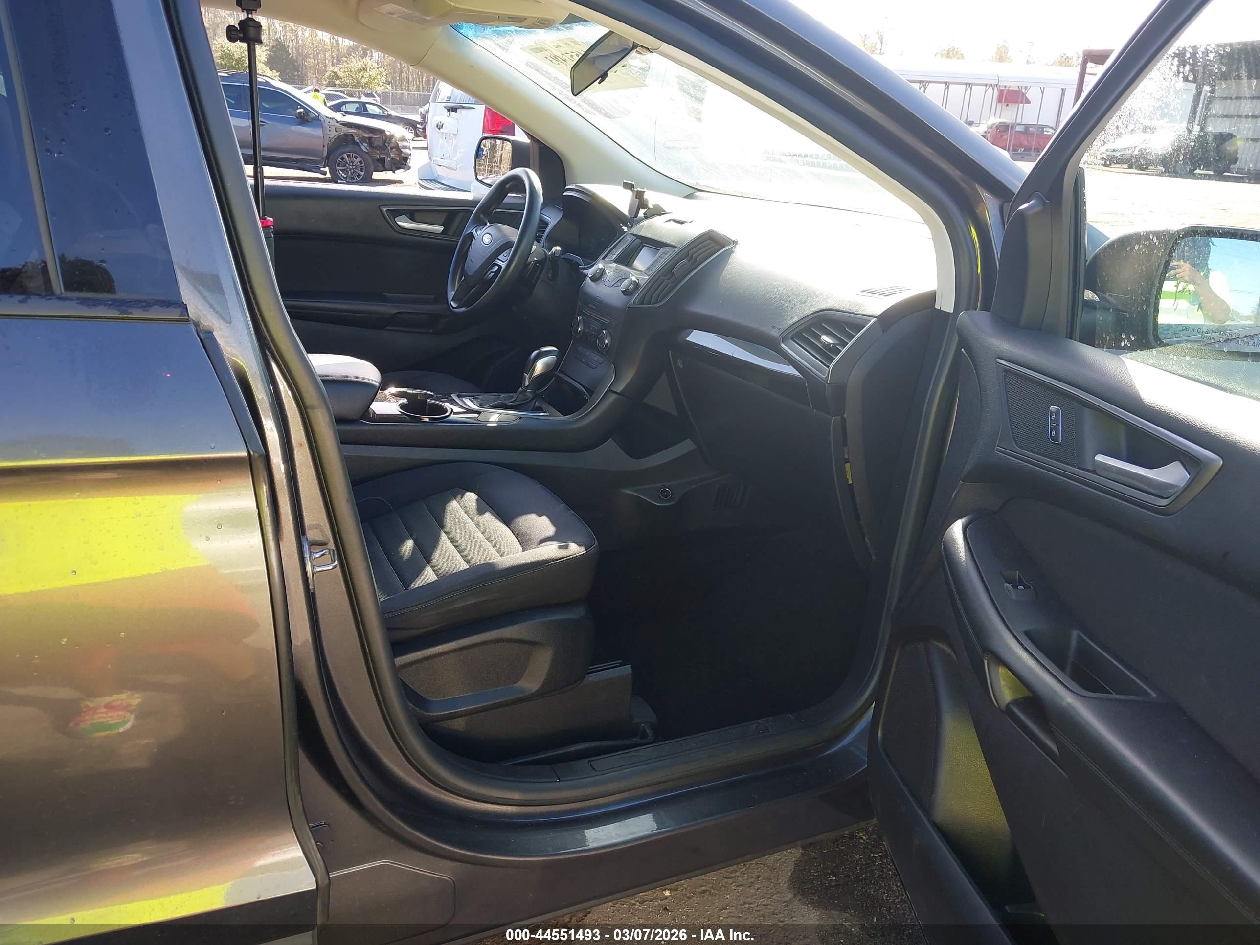FORD EDGE image 5