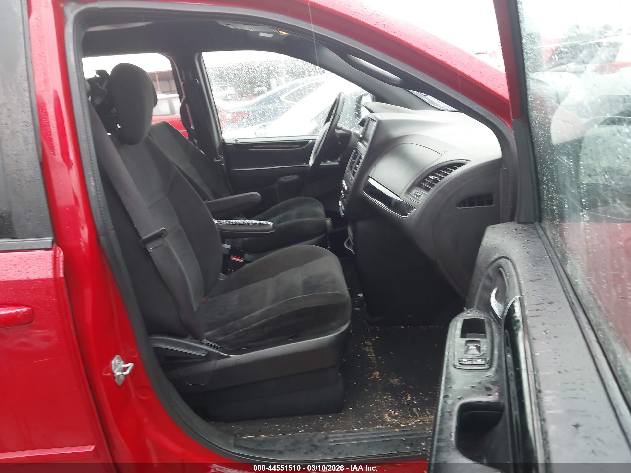 DODGE GRAND image 5
