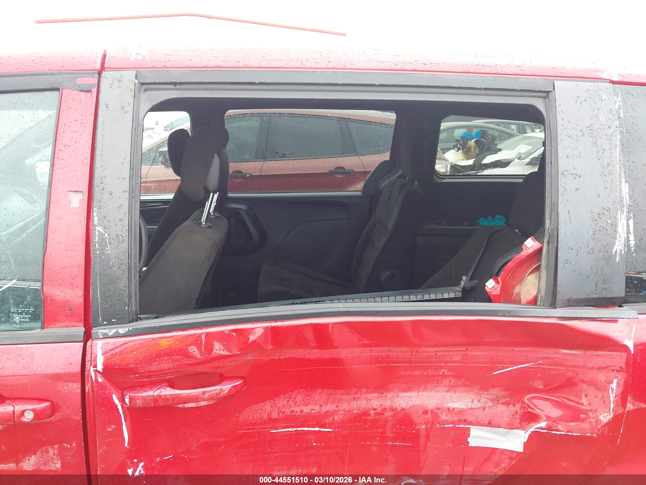 DODGE GRAND image 6