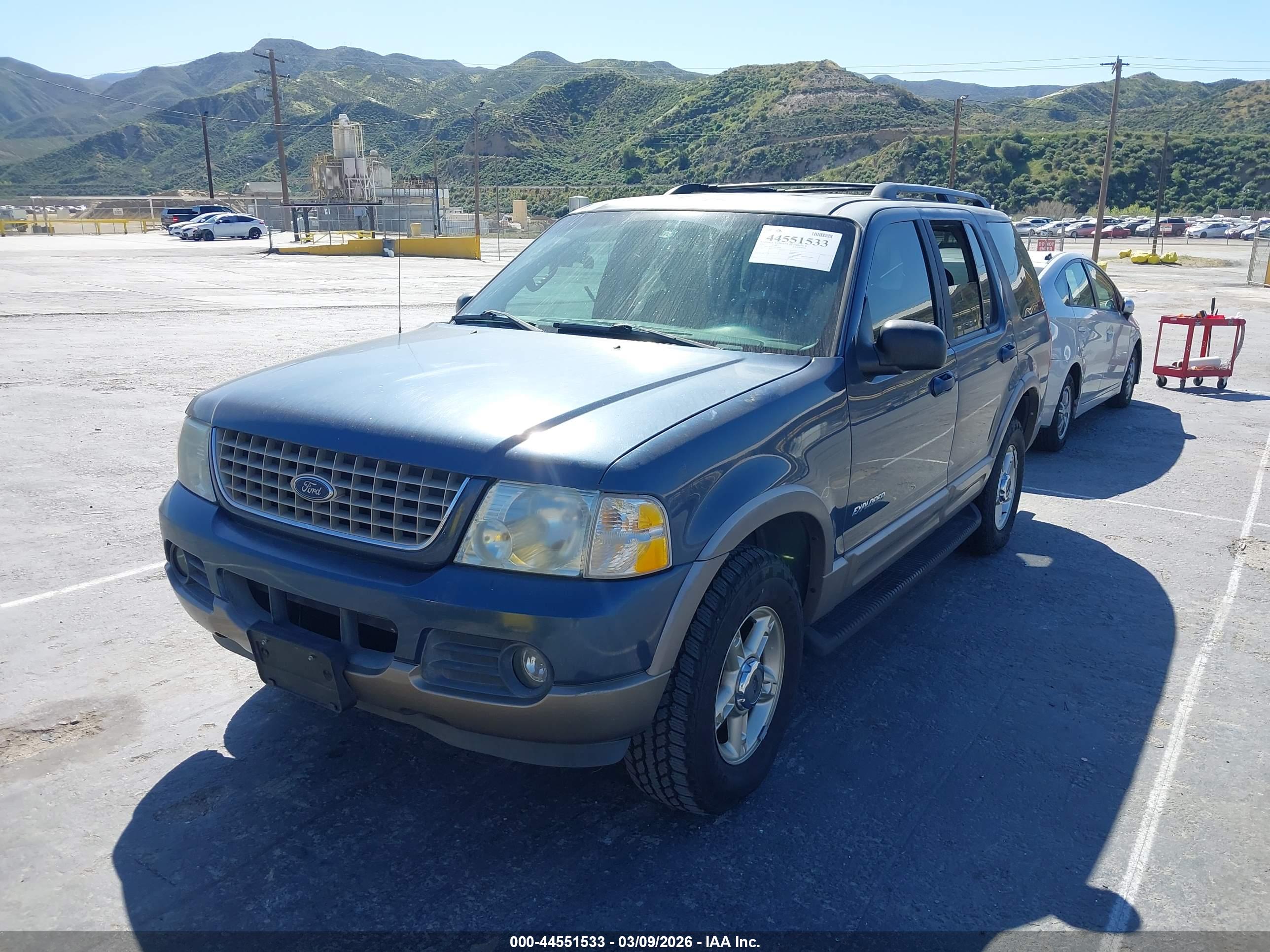 FORD EXPLORER image 2