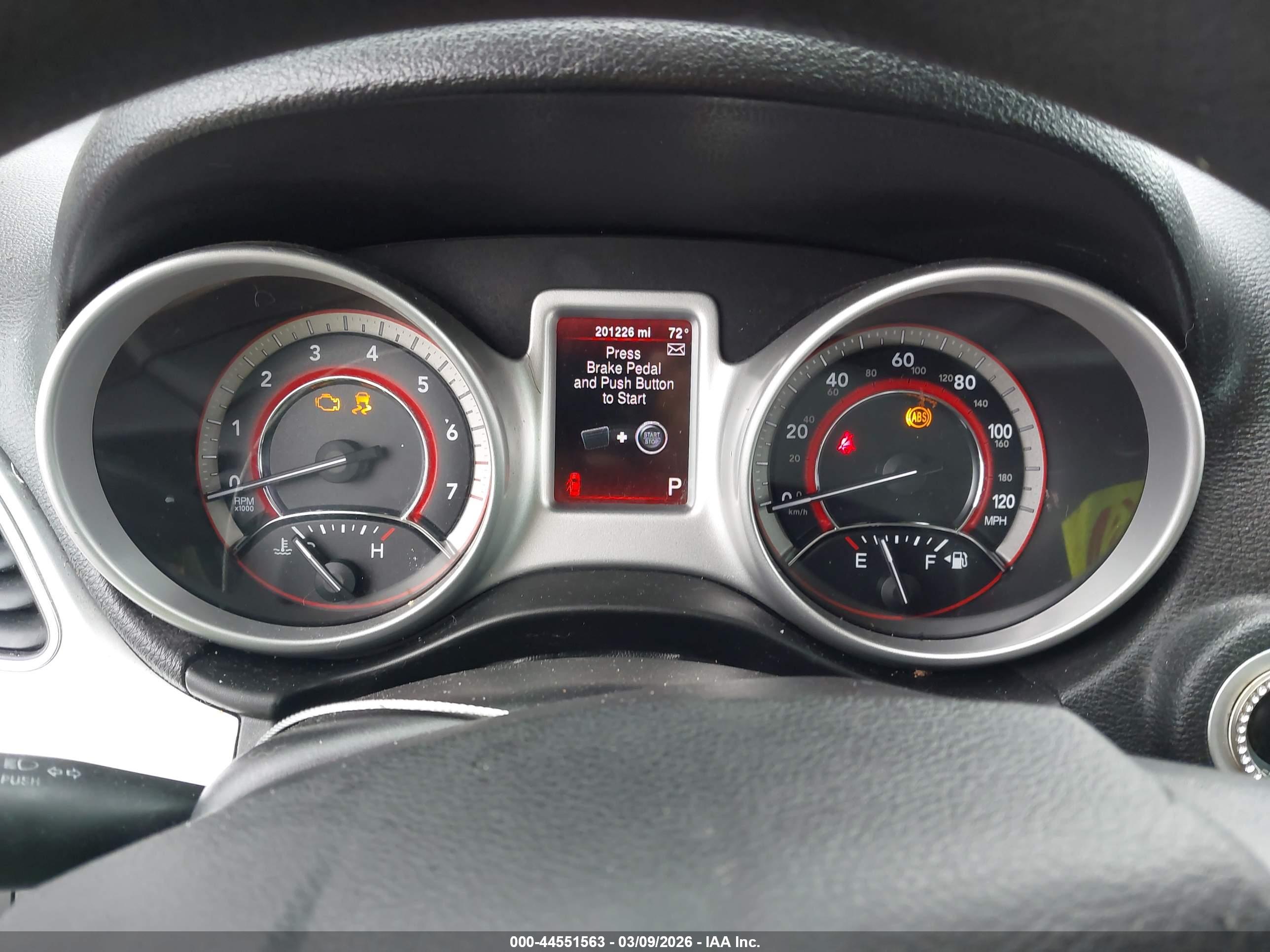 DODGE JOURNEY image 7