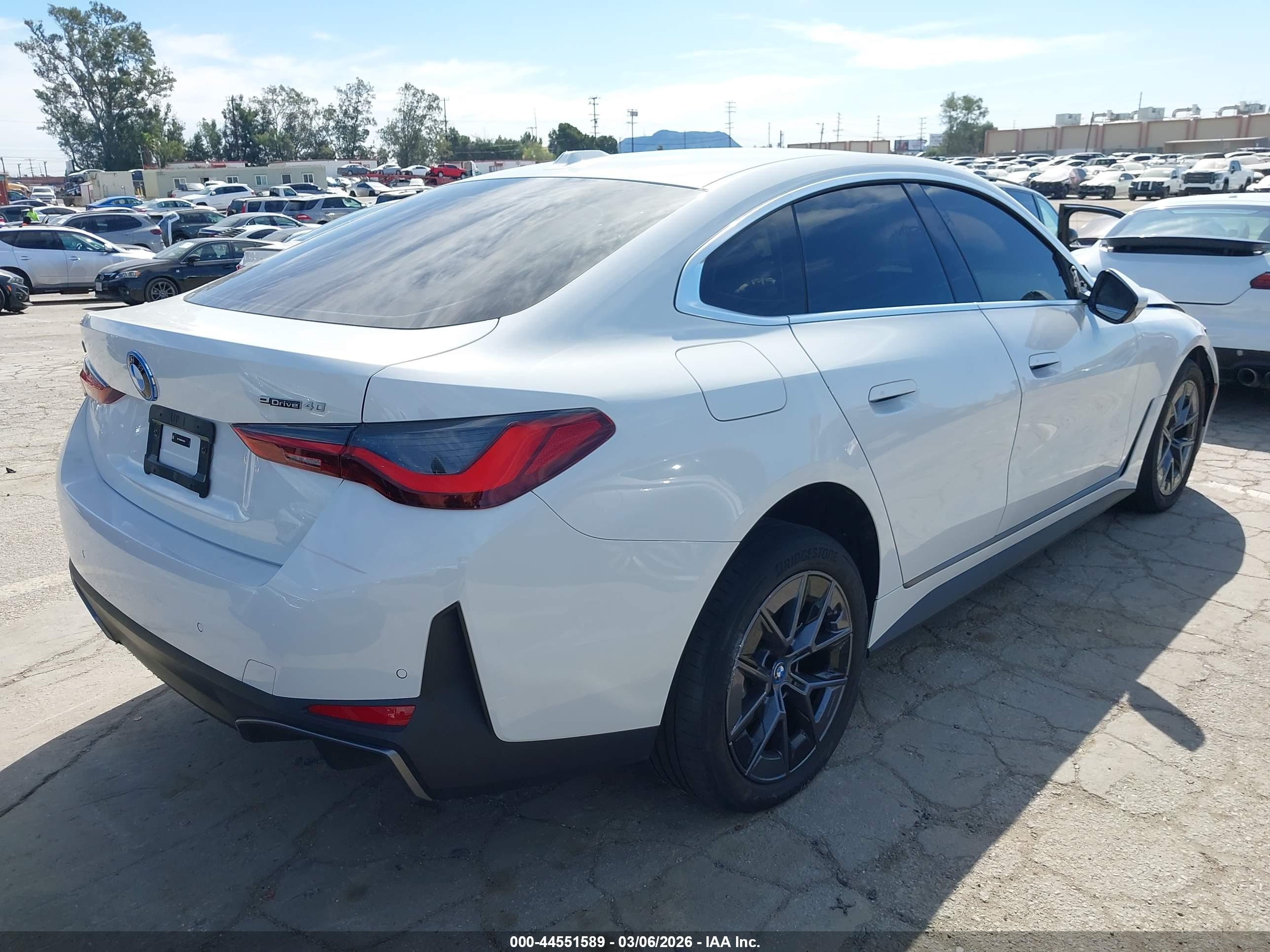 BMW I4 image 4