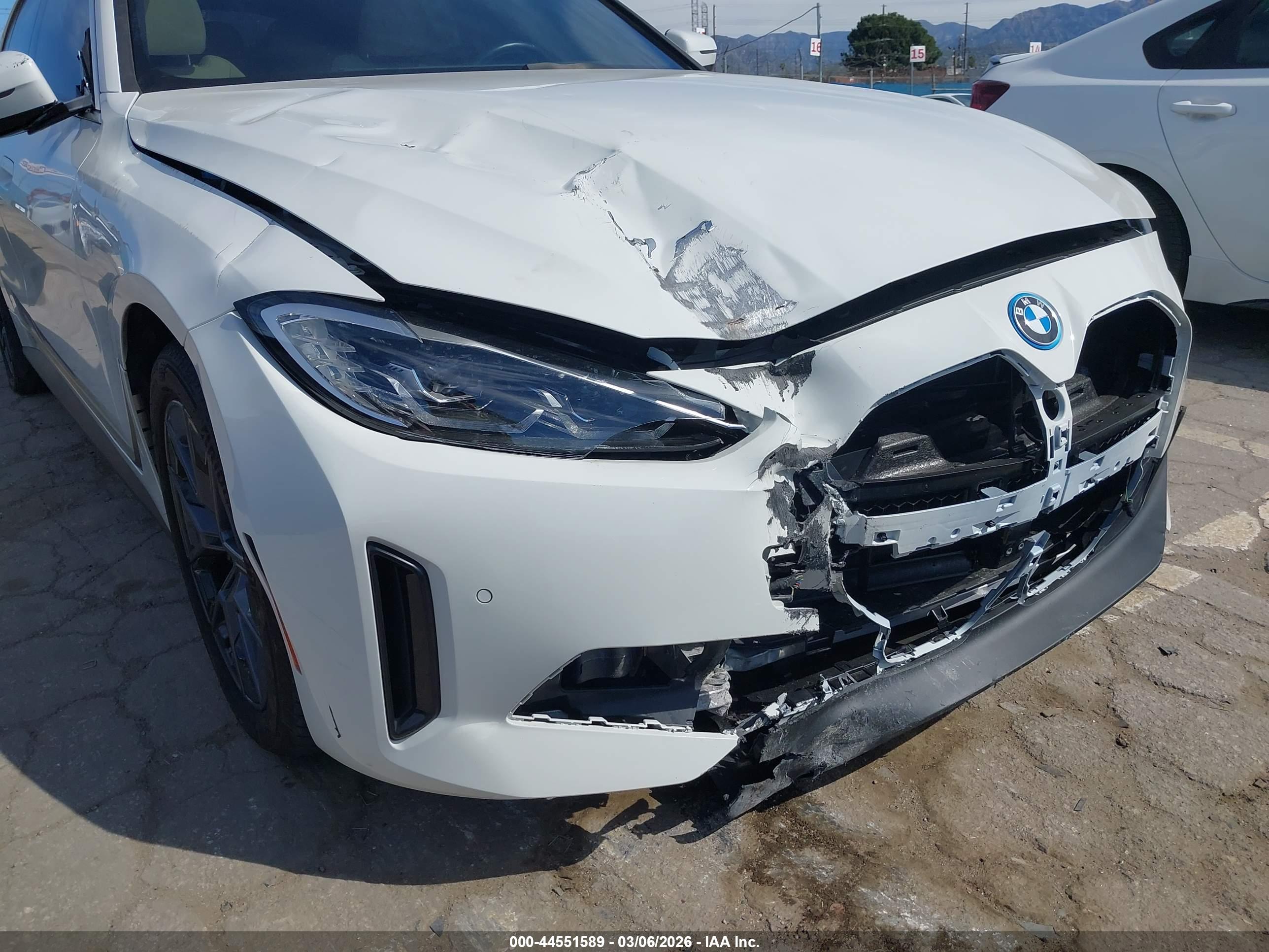 BMW I4 image 6