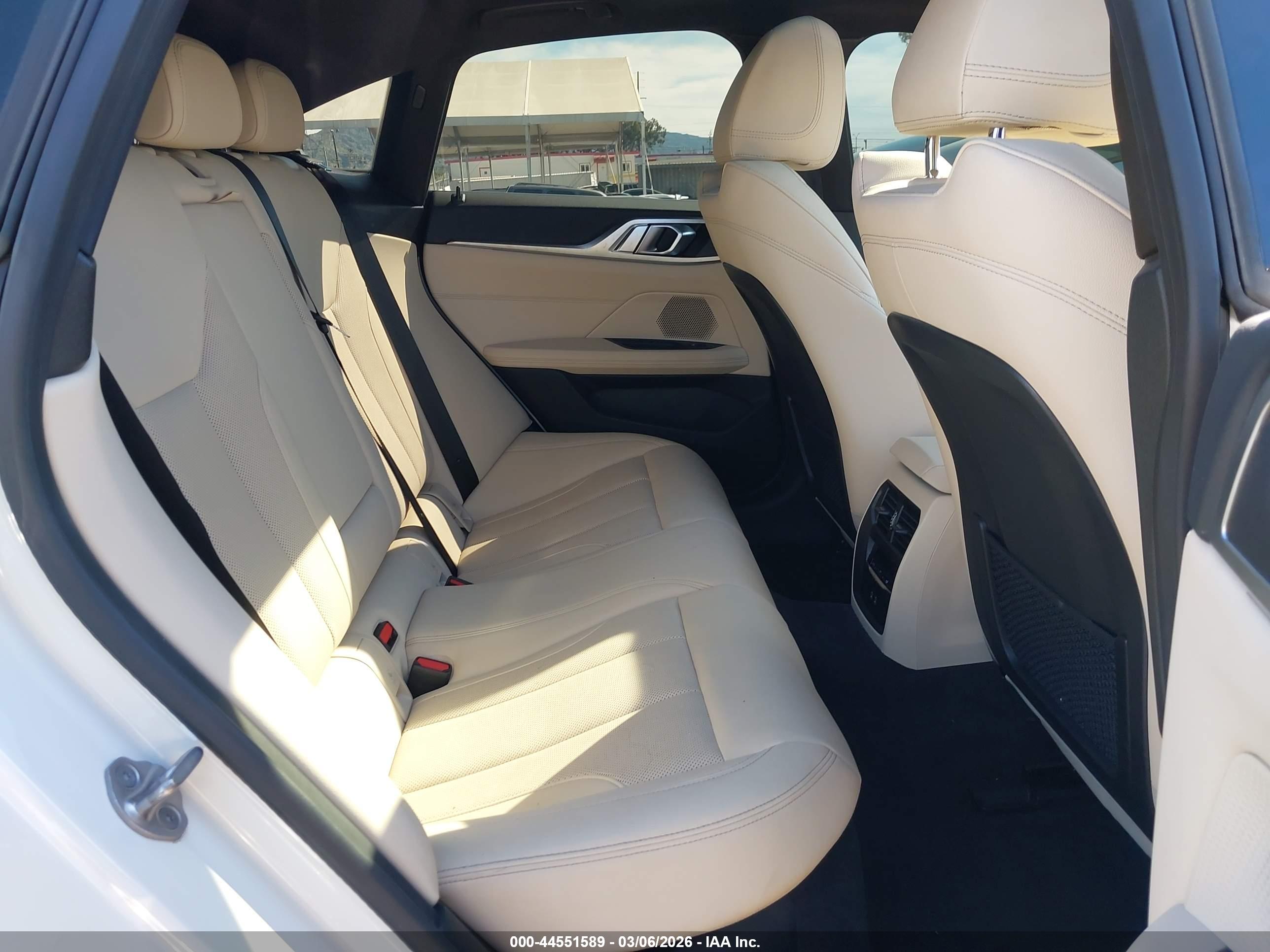 BMW I4 image 8