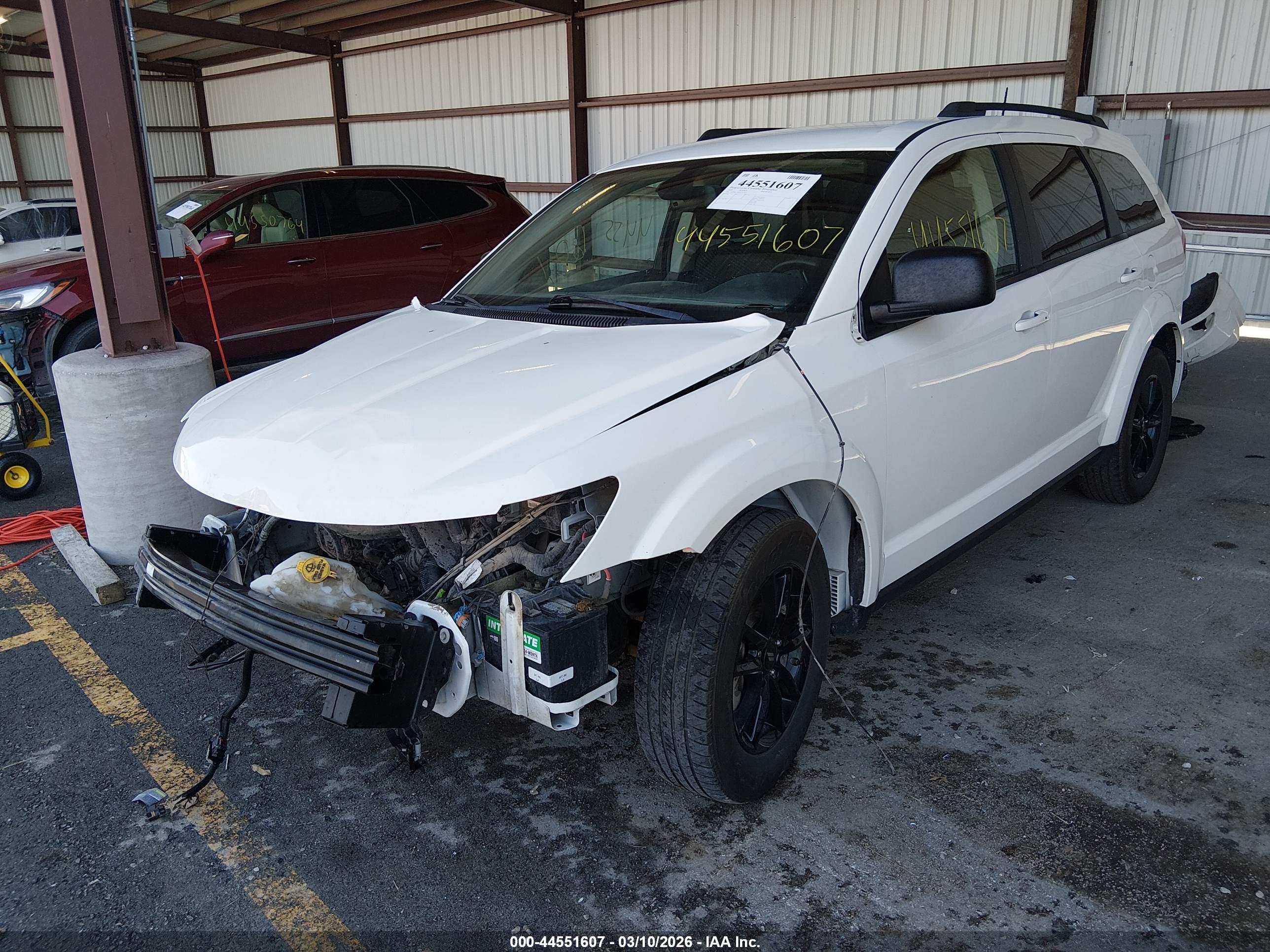DODGE JOURNEY image 2