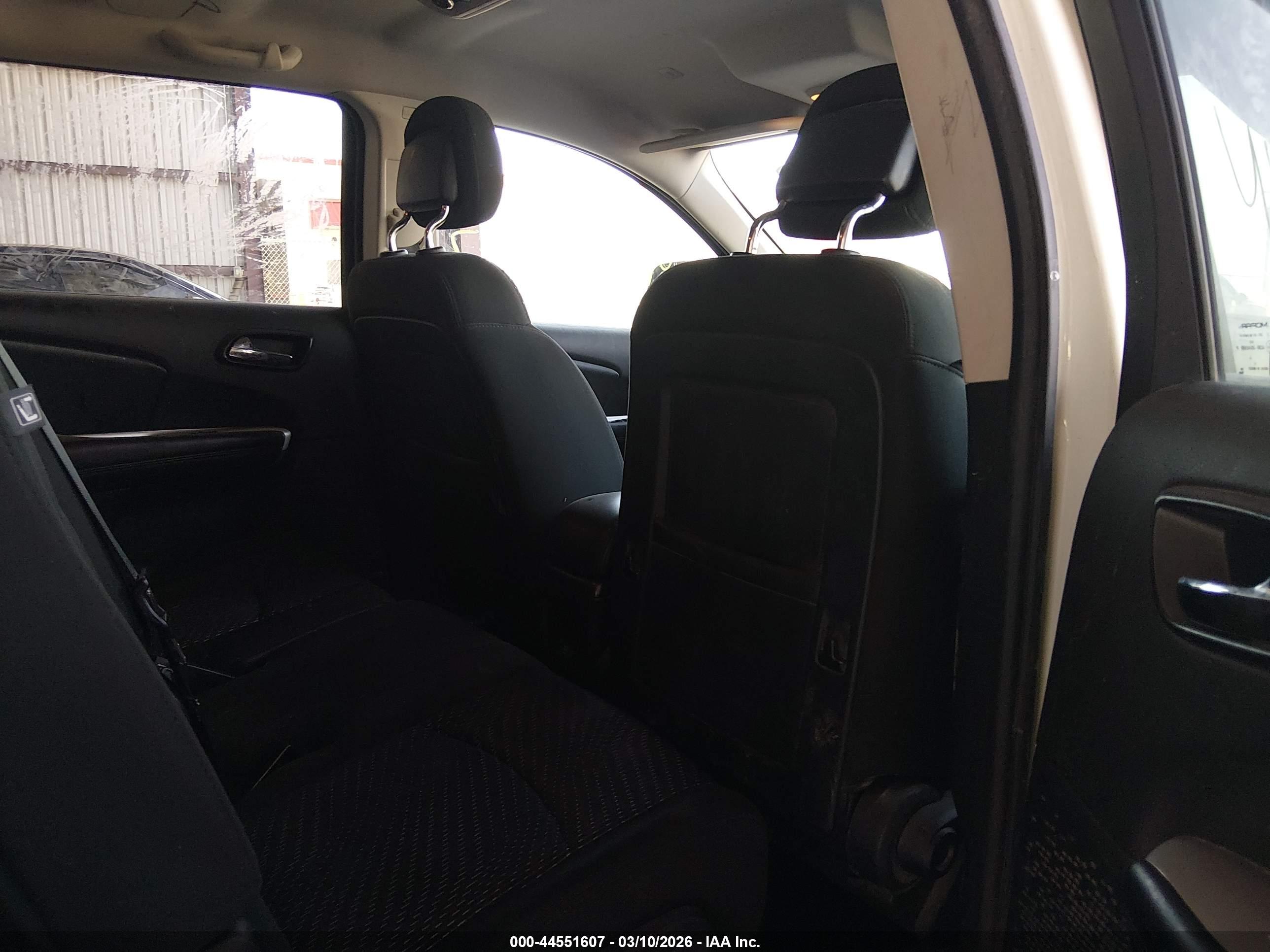 DODGE JOURNEY image 8