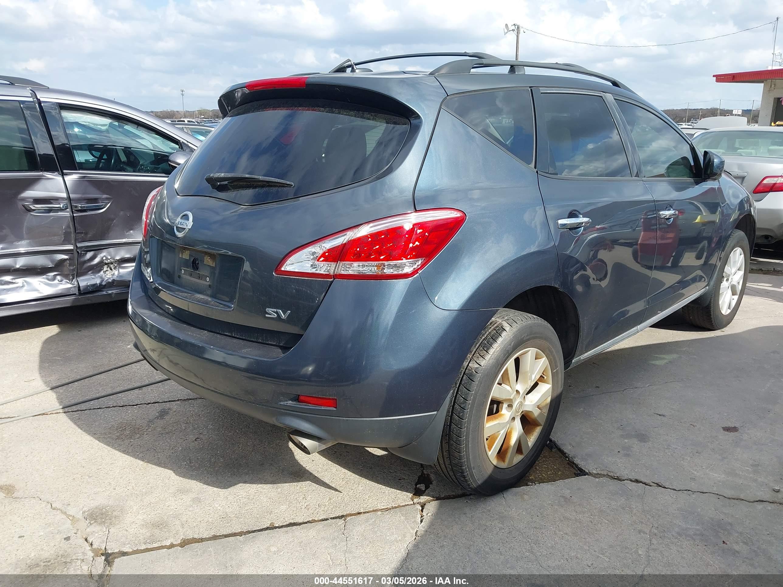 NISSAN MURANO image 4