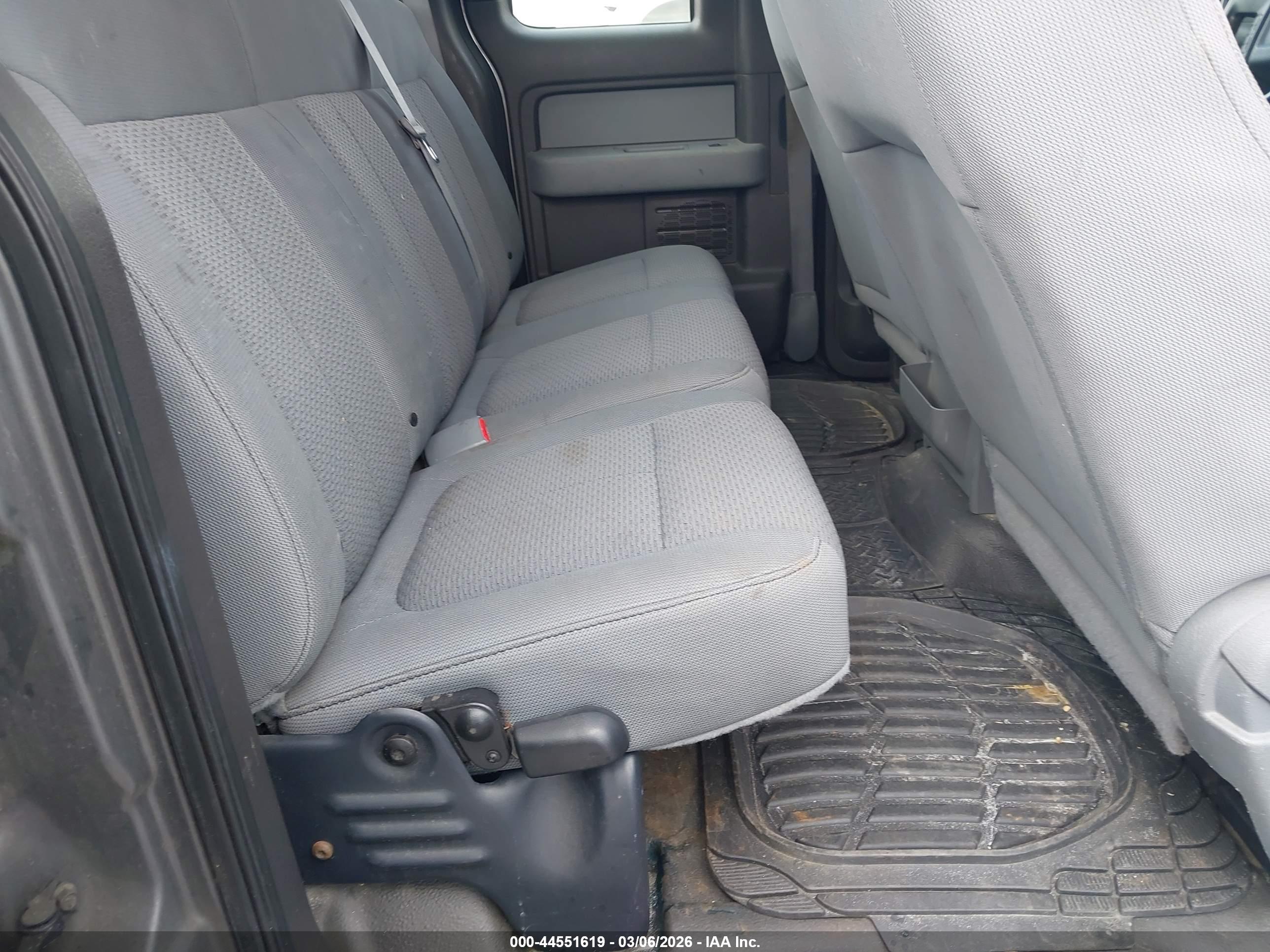 FORD F-150 image 8