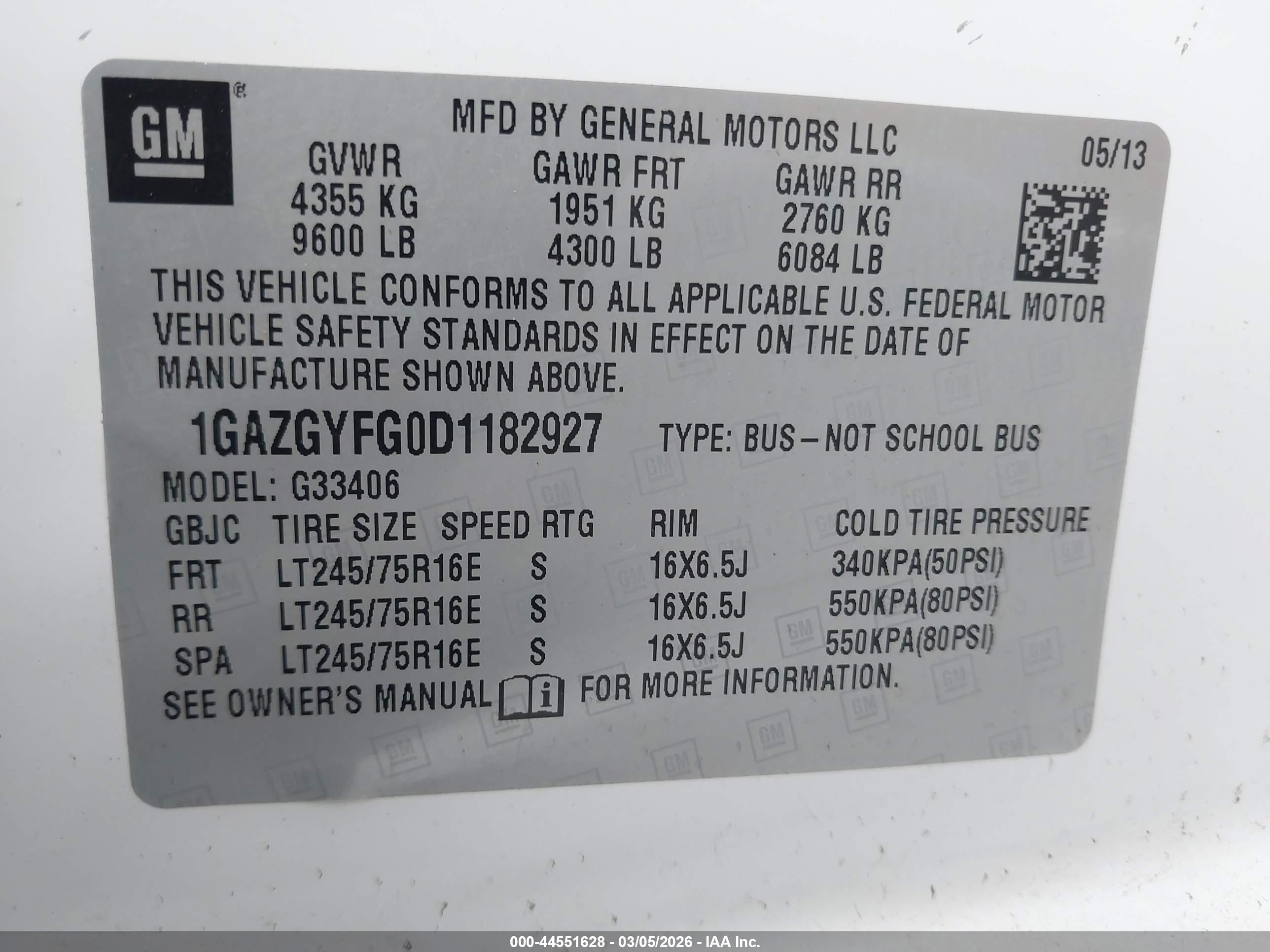 CHEVROLET EXPRESS image 9