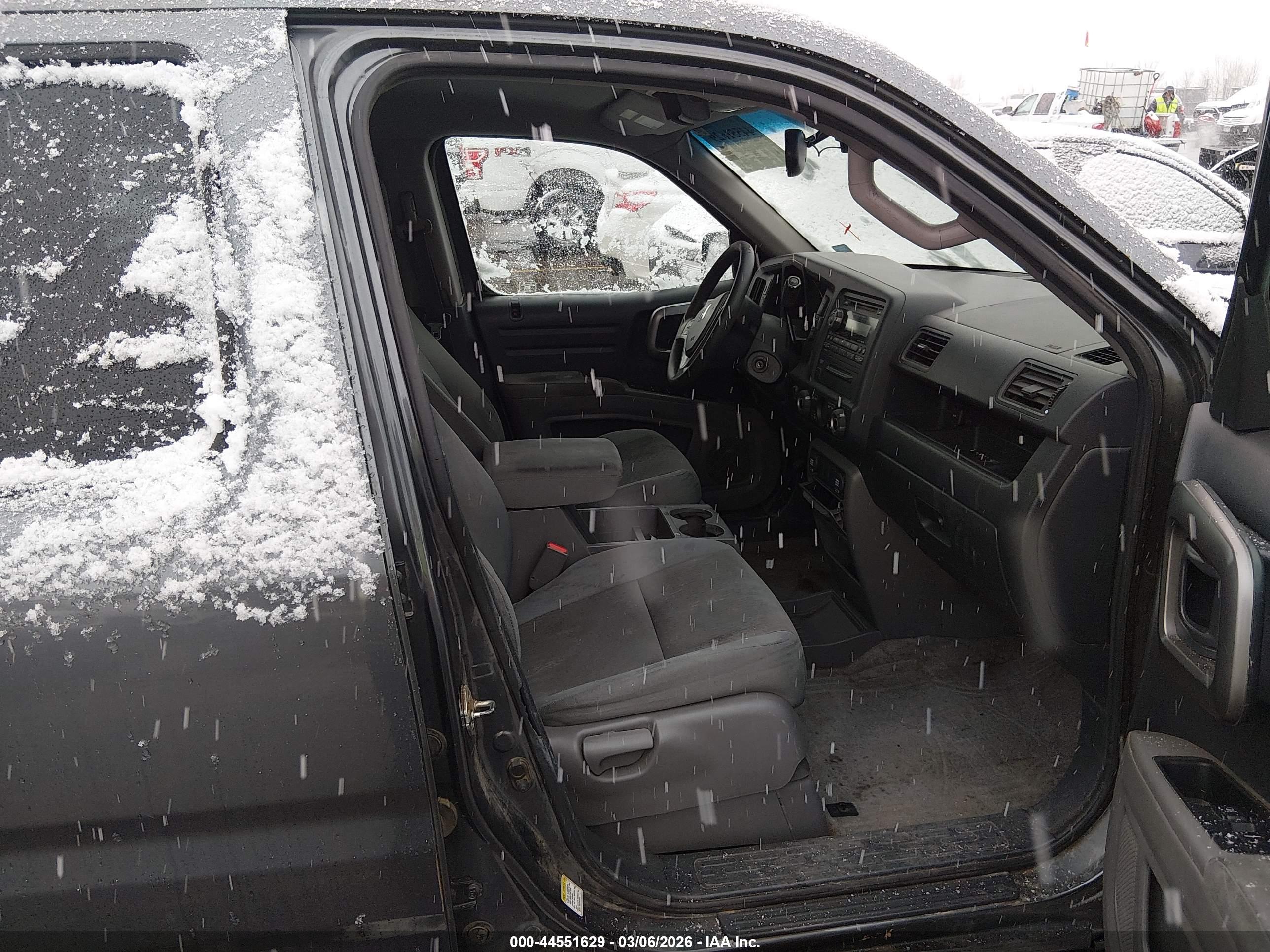 HONDA RIDGELINE image 5
