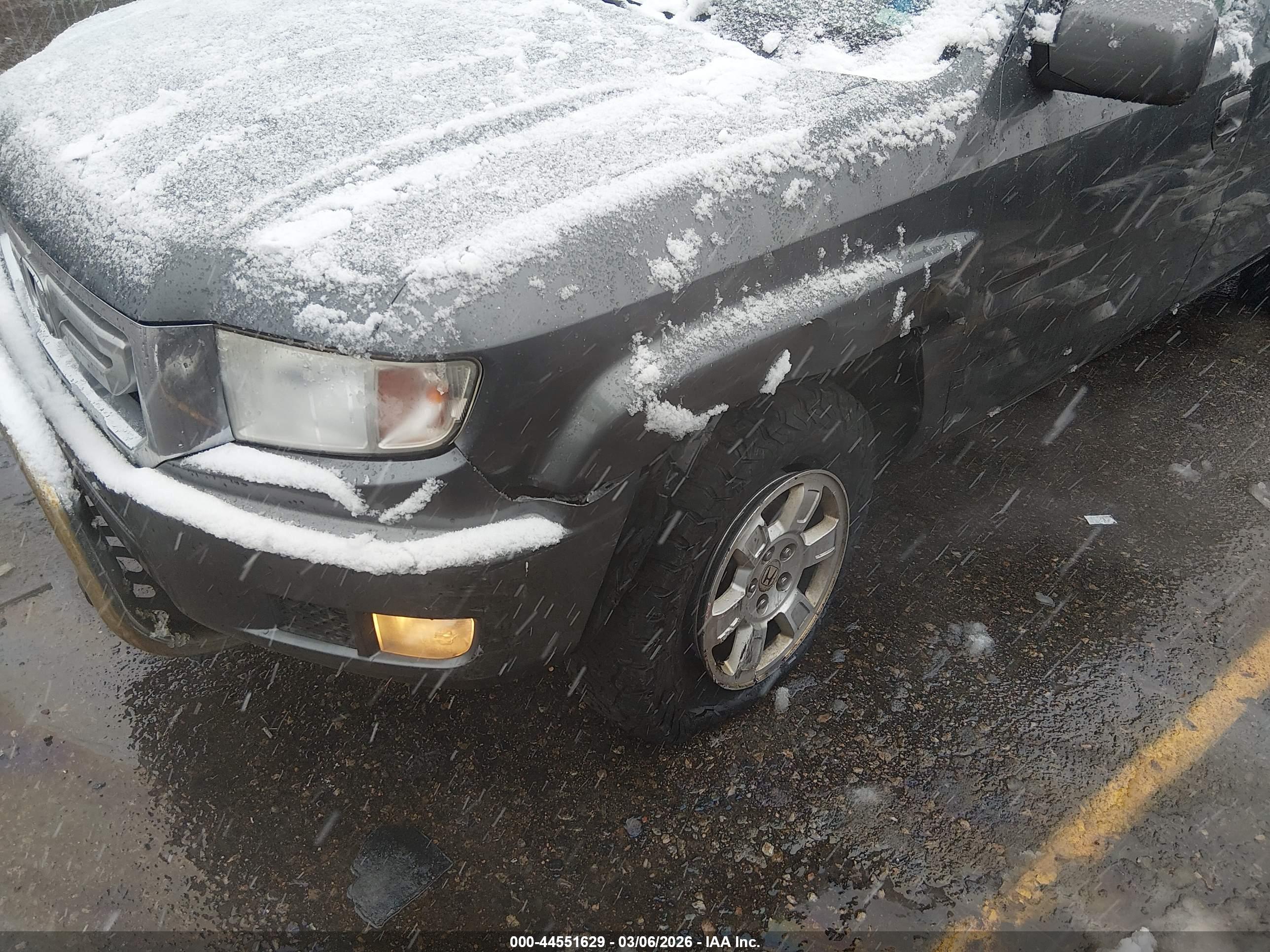 HONDA RIDGELINE image 6