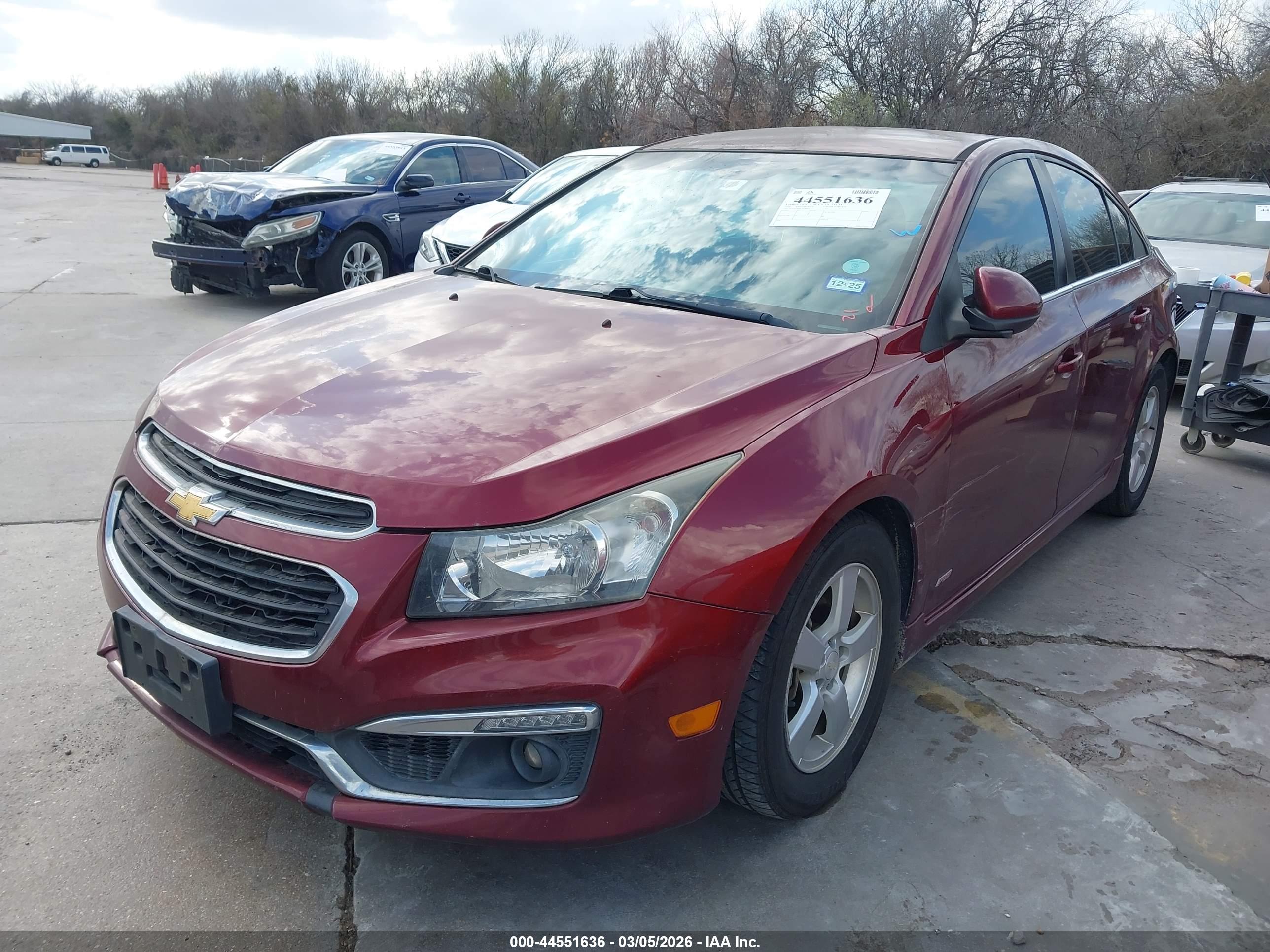 CHEVROLET CRUZE image 2