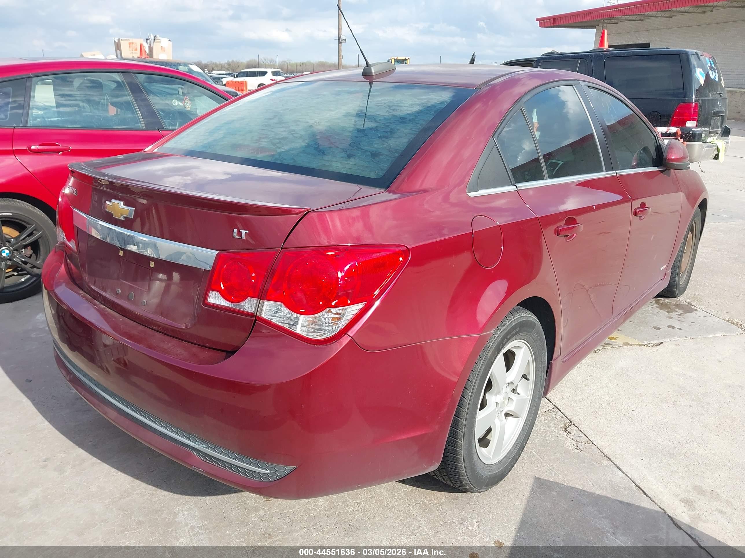CHEVROLET CRUZE image 4