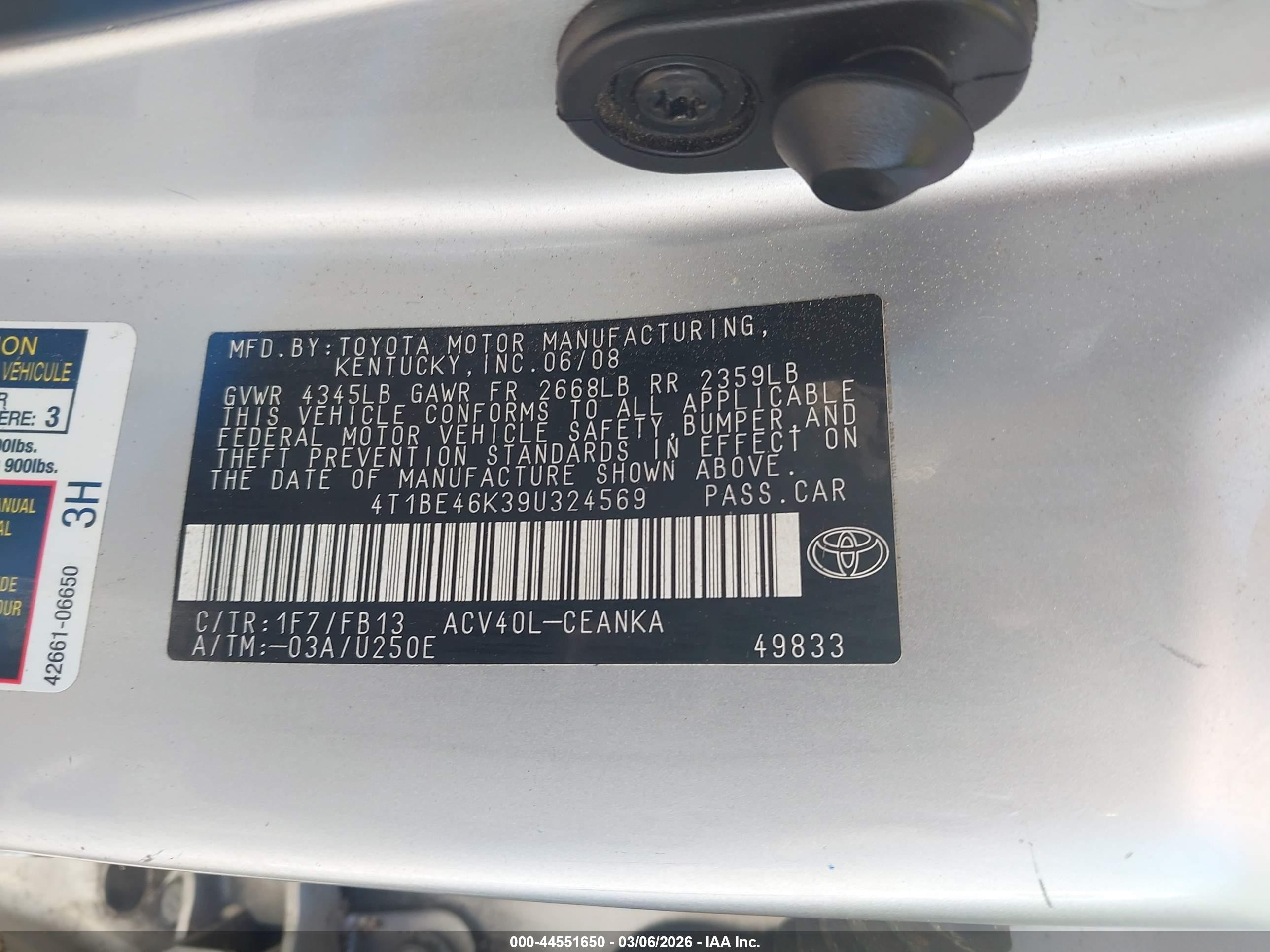 TOYOTA CAMRY image 9