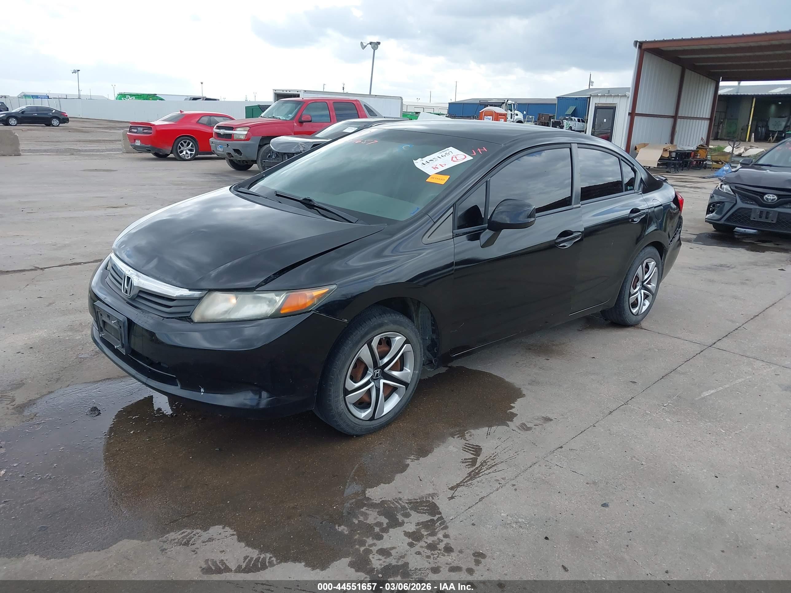HONDA CIVIC image 2