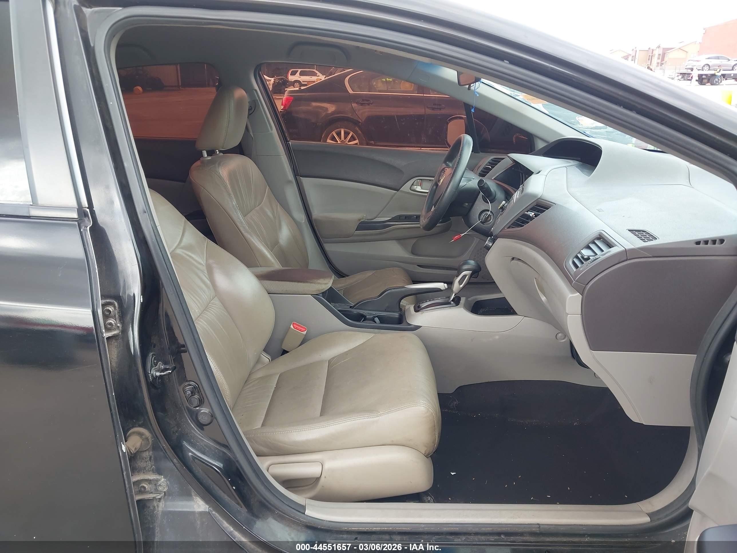 HONDA CIVIC image 5