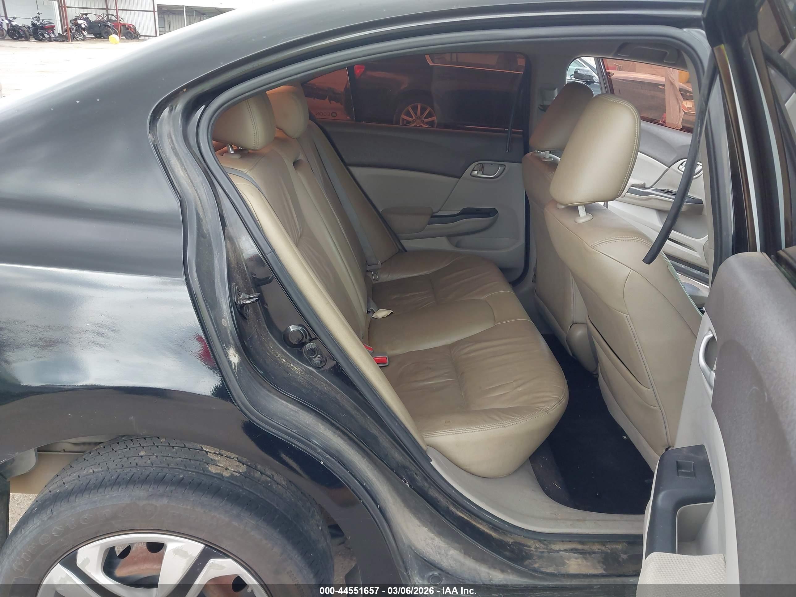 HONDA CIVIC image 8