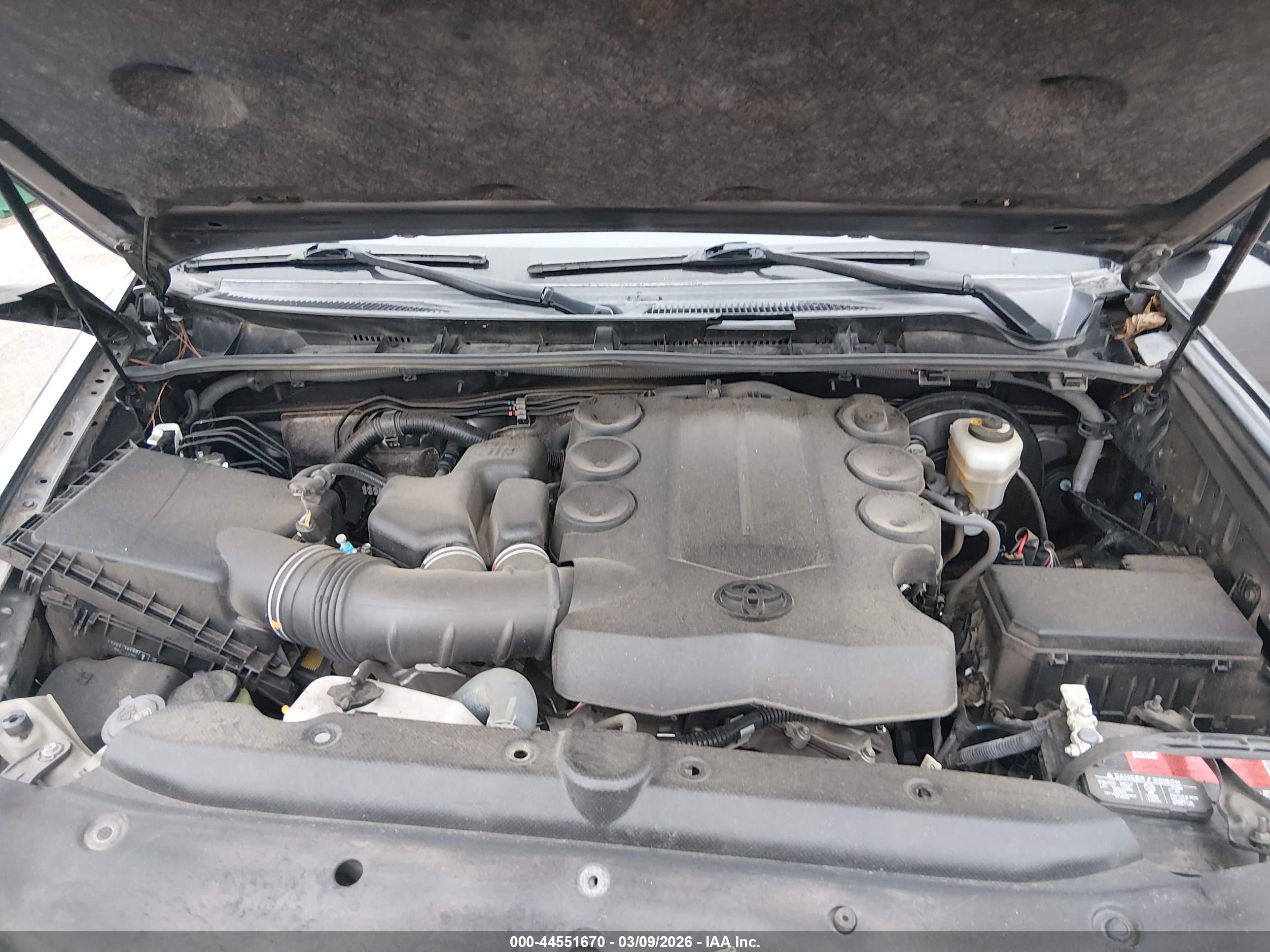 TOYOTA 4RUNNER image 10
