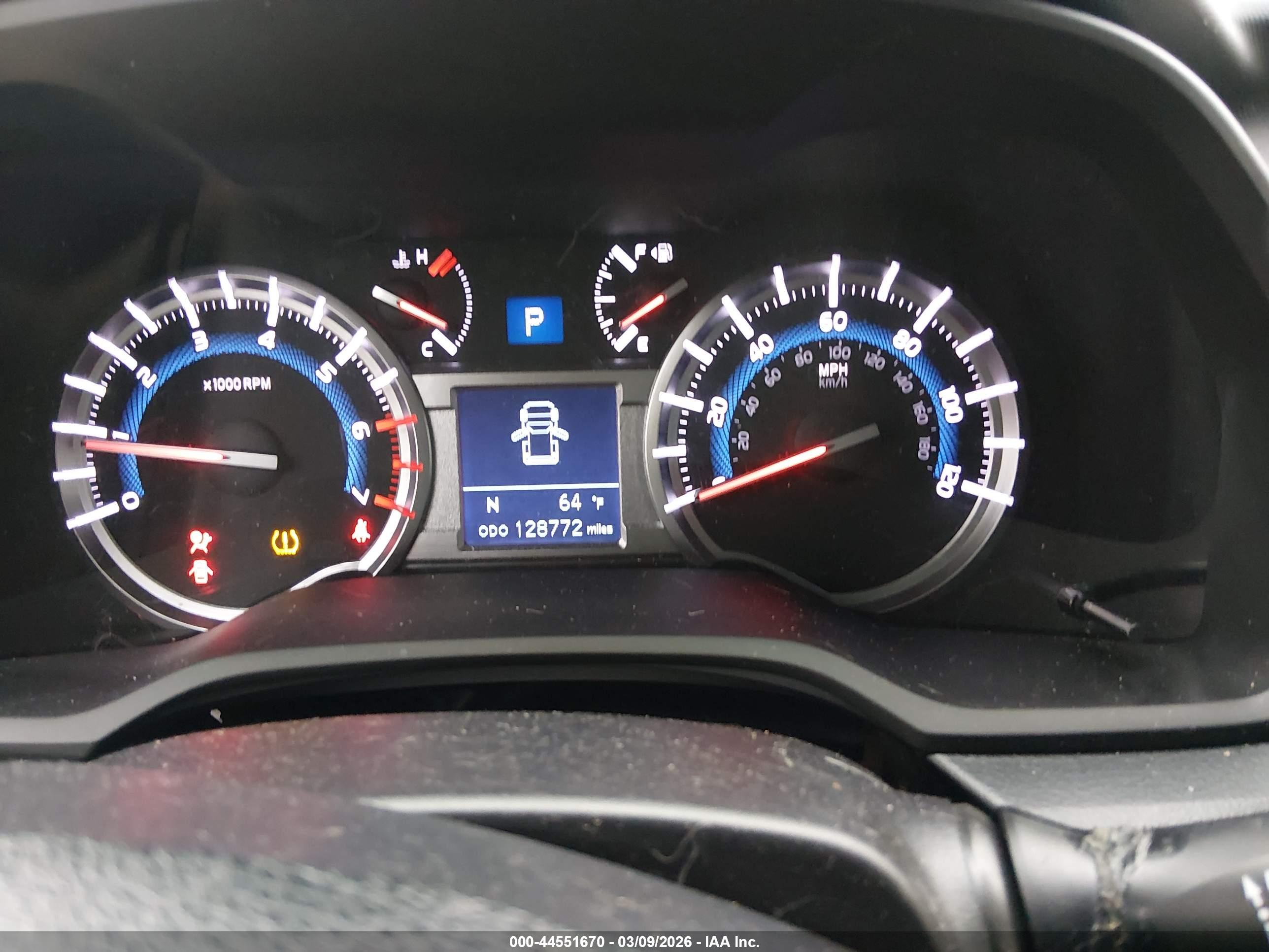 TOYOTA 4RUNNER image 7
