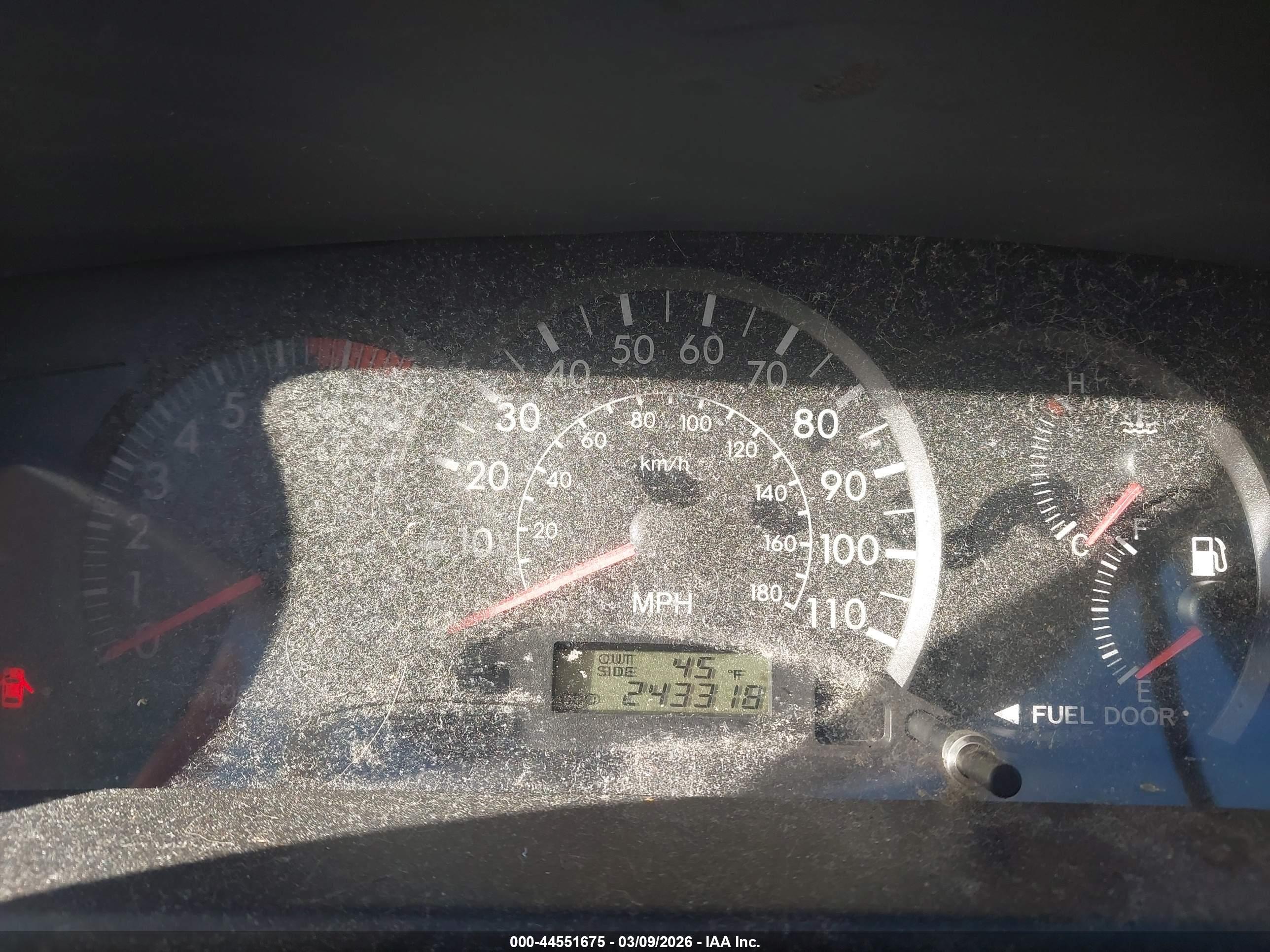 TOYOTA COROLLA image 7