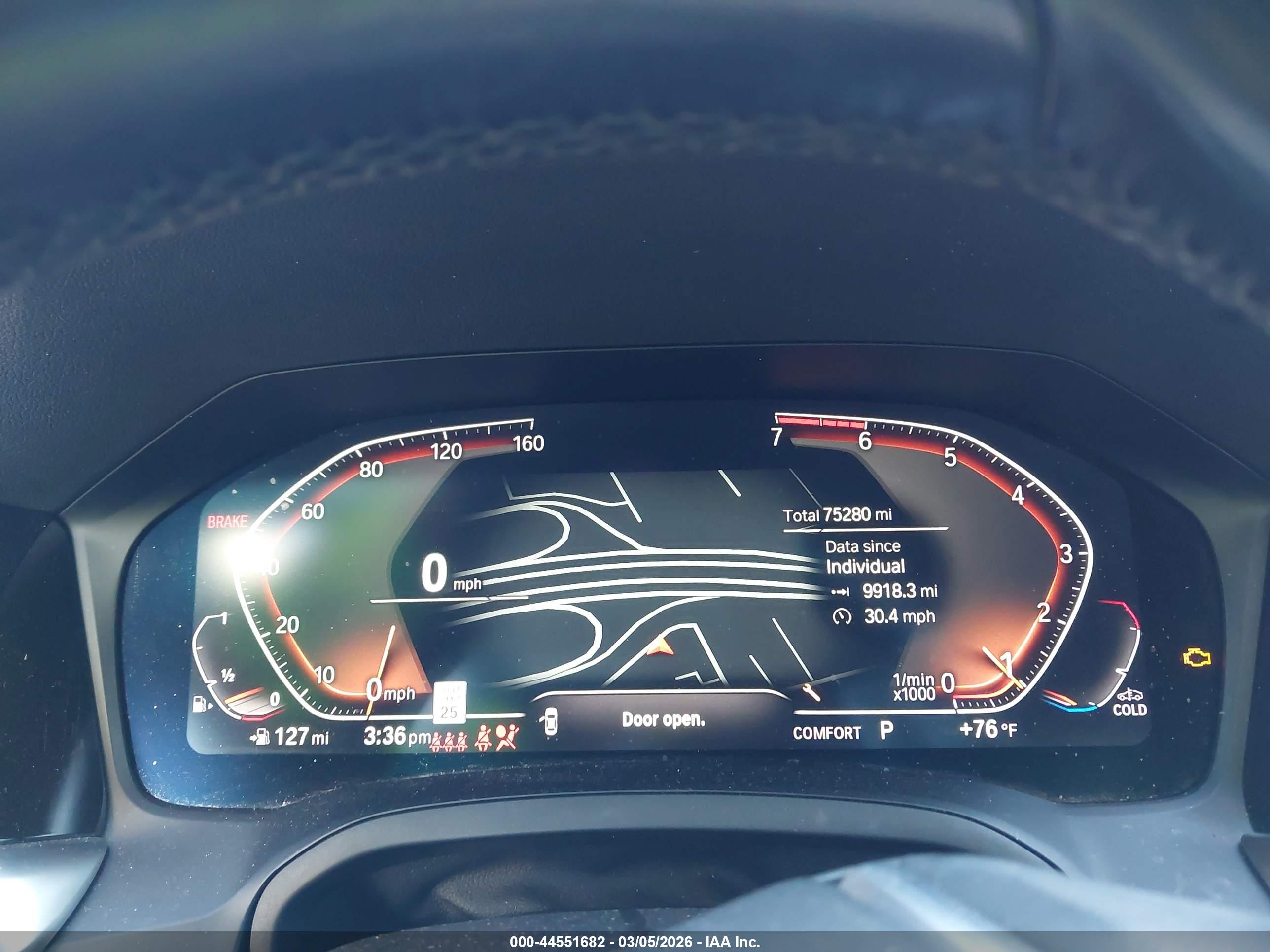 BMW 330I image 7