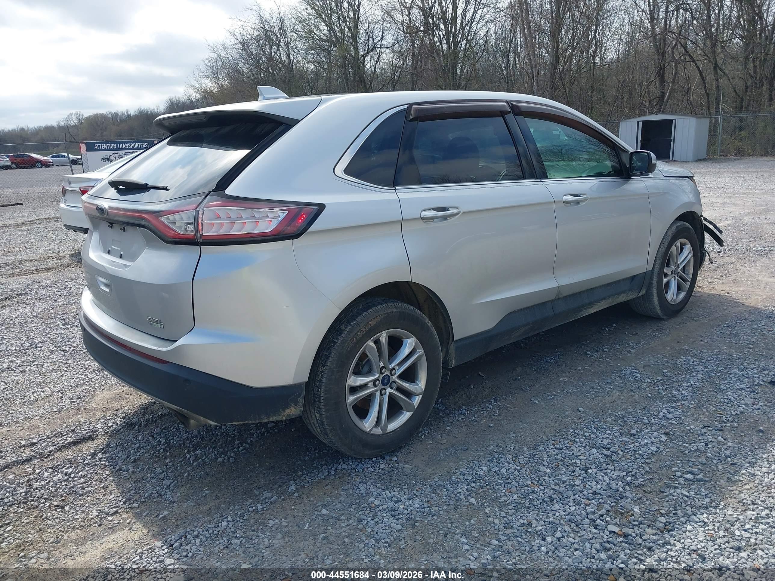 FORD EDGE image 4
