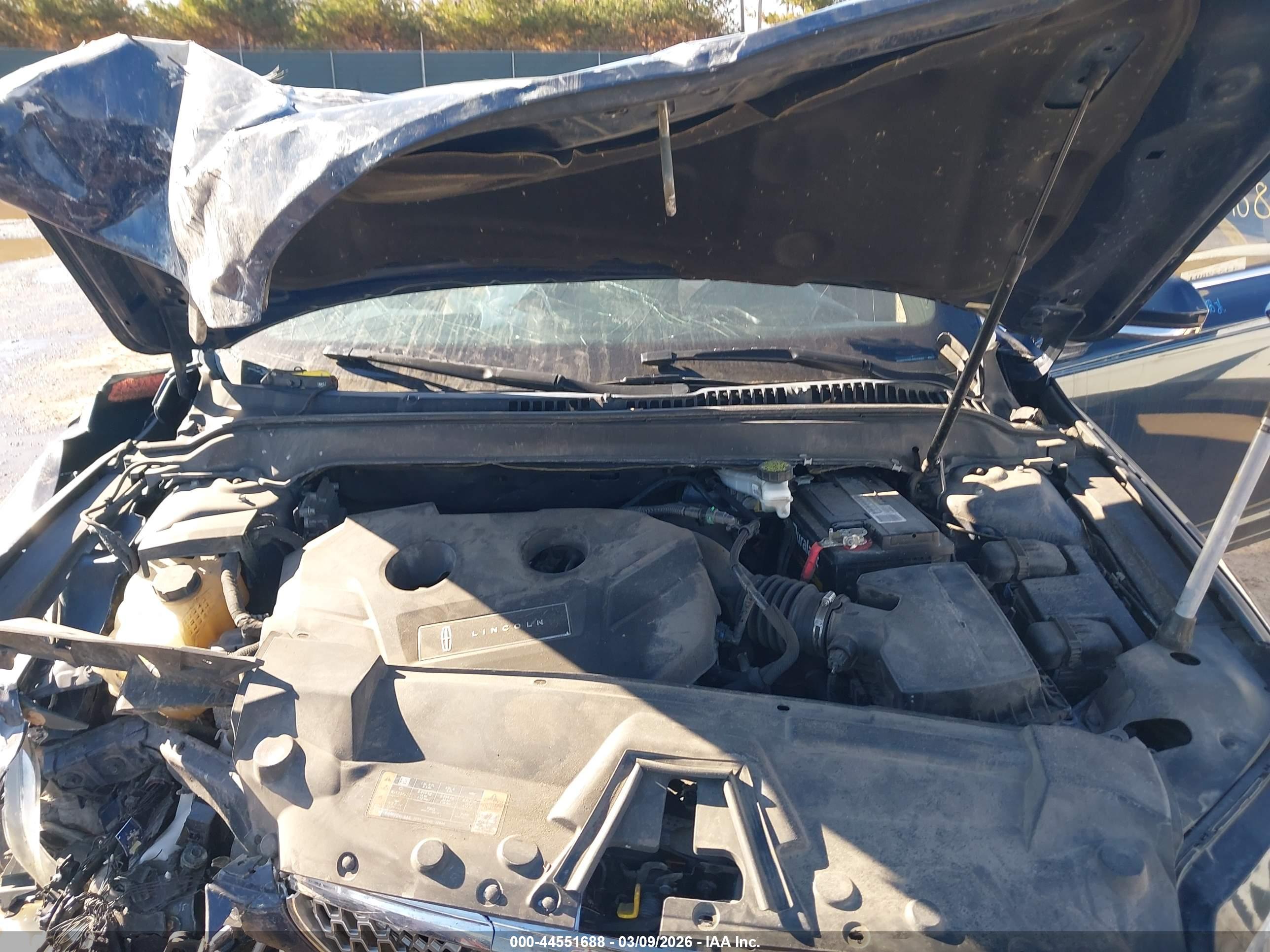 LINCOLN MKZ image 10