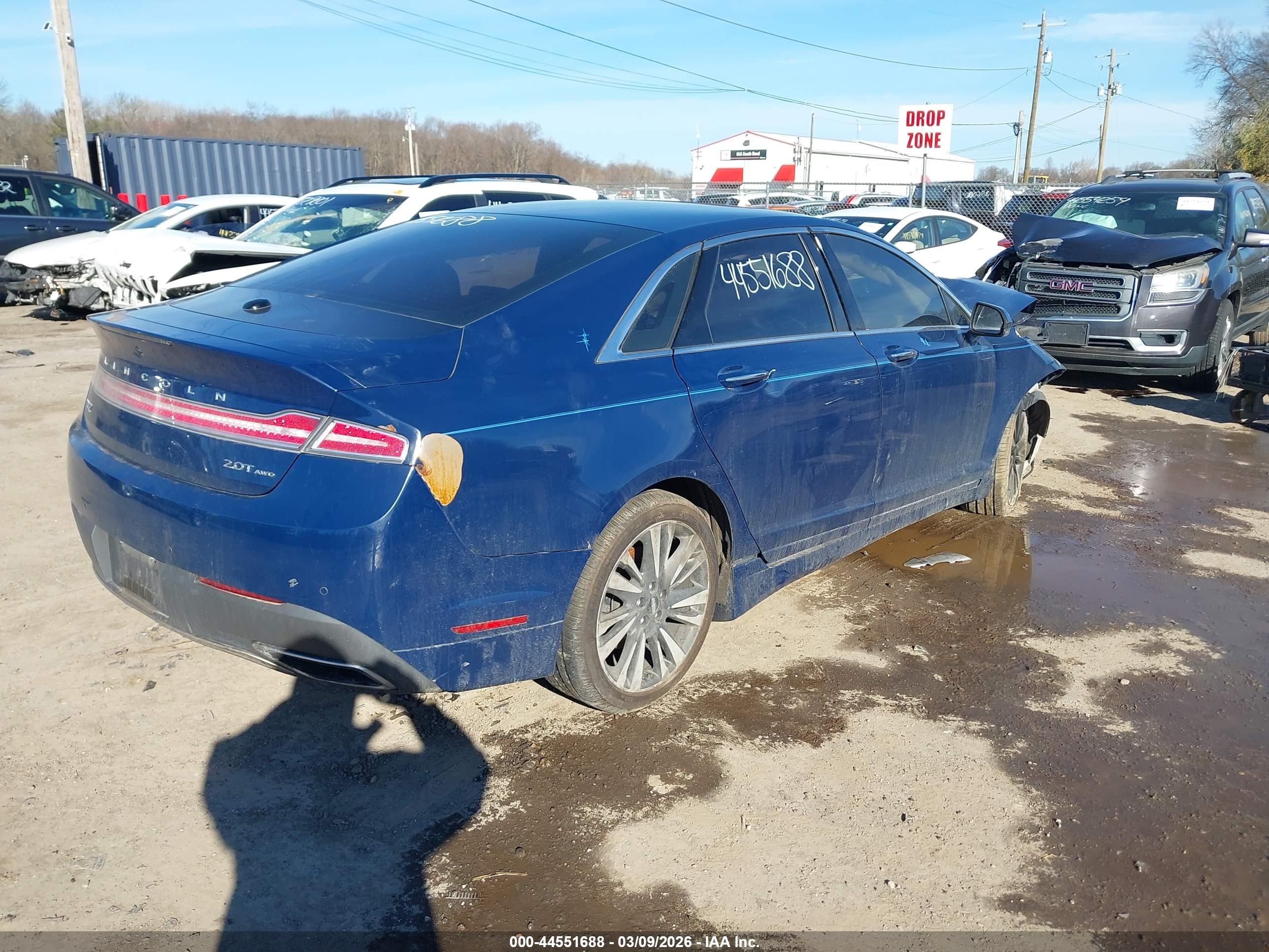 LINCOLN MKZ image 4